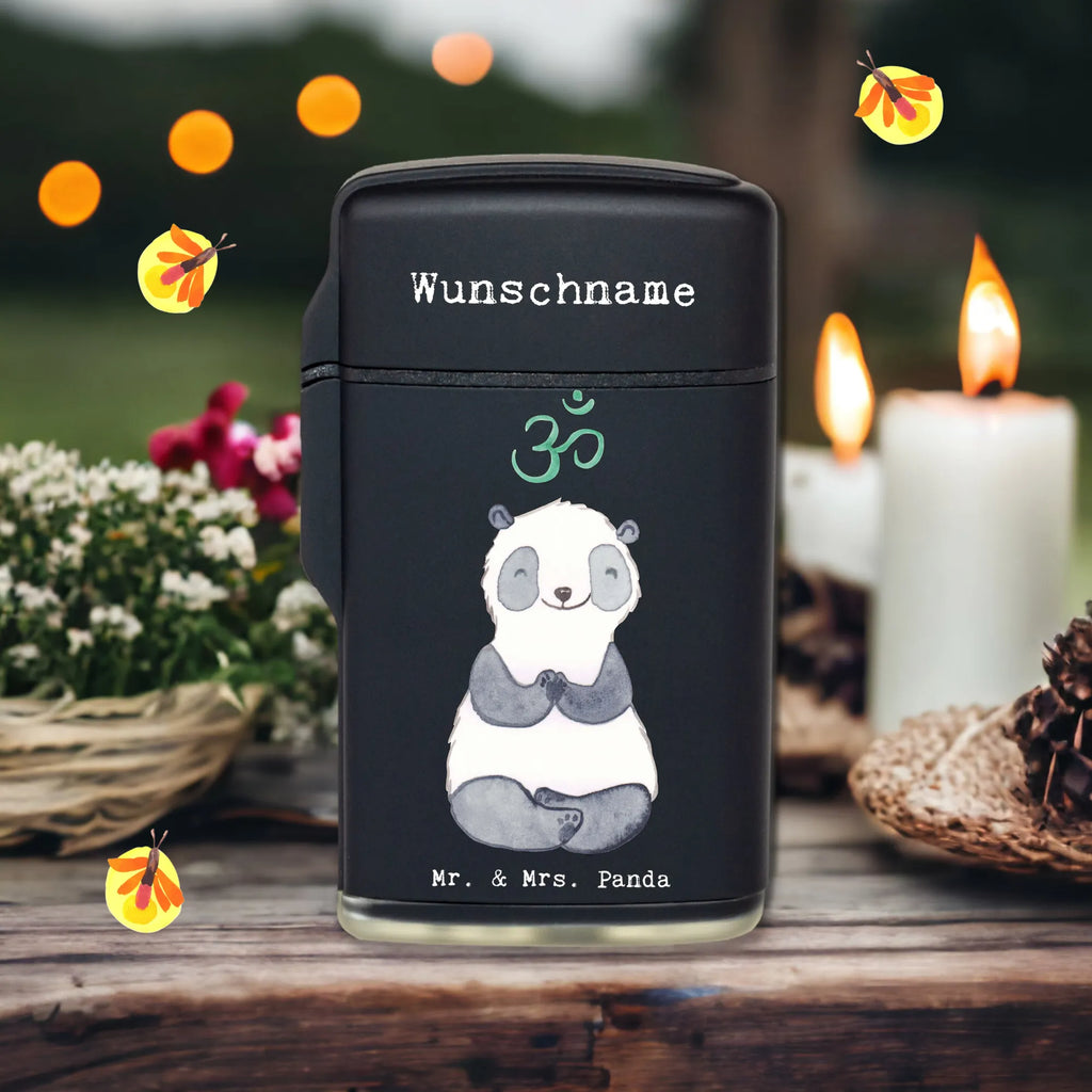 Personalisiertes Feuerzeug Panda Meditieren Personalisiertes Feuerzeug, Personalisiertes Gas-Feuerzeug, Personalisiertes Sturmfeuerzeug, Feuerzeug bedrucken, Feuerzeug personalisiert, Feuerzeug personalisieren, Feuerzeug selbst gestalten, Feuerzeug Geschenkidee, Feuerzeug als Geschenk, Geschenk Feuerzeug, Feuerzeug Geschenk, Feuerzeug mit Name, Feuerzeug mit Namen, Besonderes Feuerzeug, Geschenk, Sport, Sportart, Hobby, Schenken, Danke, Dankeschön, Auszeichnung, Gewinn, Sportler, Meditieren, Meditation, Meditationskurs