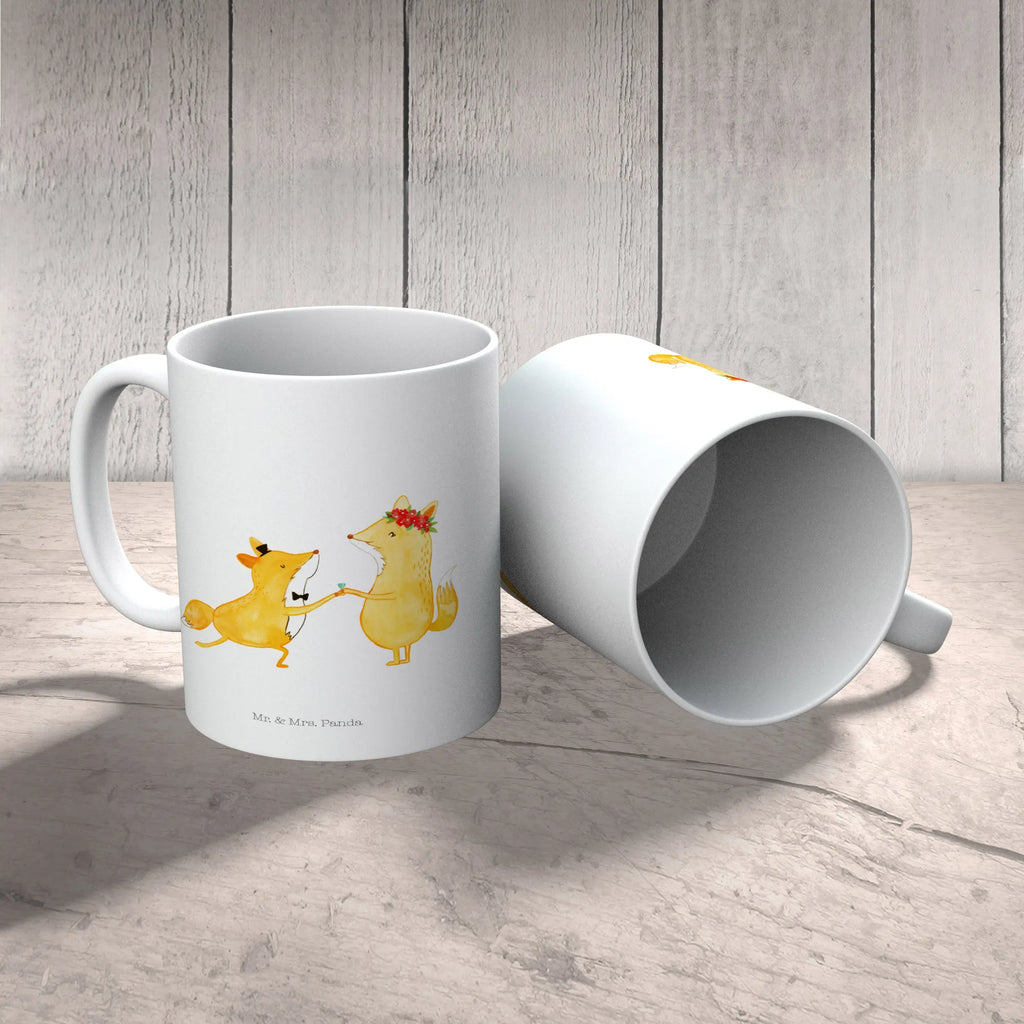 Tasse Füchse Hochzeit Tasse, Kaffeetasse, Teetasse, Becher, Kaffeebecher, Teebecher, Keramiktasse, Porzellantasse, Büro Tasse, Geschenk Tasse, Tasse Sprüche, Tasse Motive, Kaffeetassen, Tasse bedrucken, Designer Tasse, Cappuccino Tassen, Schöne Teetassen, Hochzeit, Hochzeitsgeschenk, Ehe, Hochzeitsfeier, Trauung, Trauungsgeschenk, Hochzeitskarte, Verlobungsfeier, Verlobungsgeschenk, Hochzeitsgeschenkideen, Hochzeitsgeschenke für Brautpaar