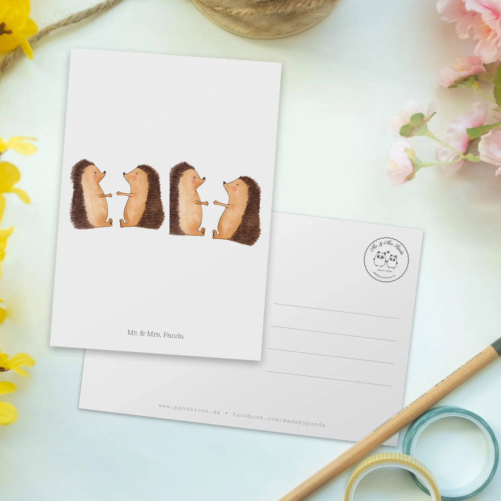 Postkarte Hochzeit Igel Liebe Postkarte, Karte, Geschenkkarte, Grußkarte, Einladung, Ansichtskarte, Geburtstagskarte, Einladungskarte, Dankeskarte, Ansichtskarten, Einladung Geburtstag, Einladungskarten Geburtstag, Hochzeit, Hochzeitsgeschenk, Ehe, Hochzeitsfeier, Trauung, Trauungsgeschenk, Hochzeitskarte, Verlobungsfeier, Verlobungsgeschenk, Hochzeitsgeschenkideen, Hochzeitsgeschenke für Brautpaar, Igel, Paar, Liebe, Freund, Freundin, Paargeschenk