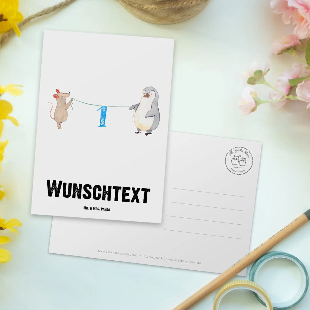 Personalisierte Postkarte 1. Geburtstag Maus Pinguin Postkarte mit Namen, Postkarte bedrucken, Postkarte mit Wunschtext, Postkarte personalisierbar, Geschenkkarte mit Namen, Grußkarte mit Namen, Karte mit Namen, Einladung mit Namen, Ansichtskarte mit Namen, Geschenkkarte mit Wunschtext, Grußkarte mit Wunschtext, Karte mit Wunschtext, Einladung mit Wunschtext, Ansichtskarte mit Wunschtext, Geburtstag, Geburtstagsgeschenk, Geschenk, Party, Feiern, Torte, Kuchen