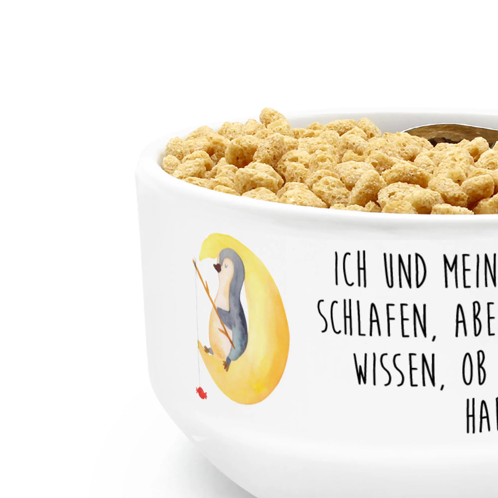 Müslischale Pinguin Mond Müslischale, Müslischüssel, Früstücksschüssel, Schüssel, Keramik Schüssel, Dessertschüssel, Salatschüssel, Suppenschüssel, Obstschale, Porzellan Schale, Snackschale, Müsli schalen, Müsli schale, Müslischale Keramik, Müslischalen bunt, Weiße Müslischalen, Bunte Müslischalen, Müslischale Porzellan, Müslischale lustig, Keramik Müslischale, Frühstücksschalen, Schöne Müslischalen, Müslischale mit Spruch, Pinguin, Pinguine, Spruch, schlafen, Nachtruhe, Einschlafen, Schlafzimmer, Schlafstörungen, Gästezimmer