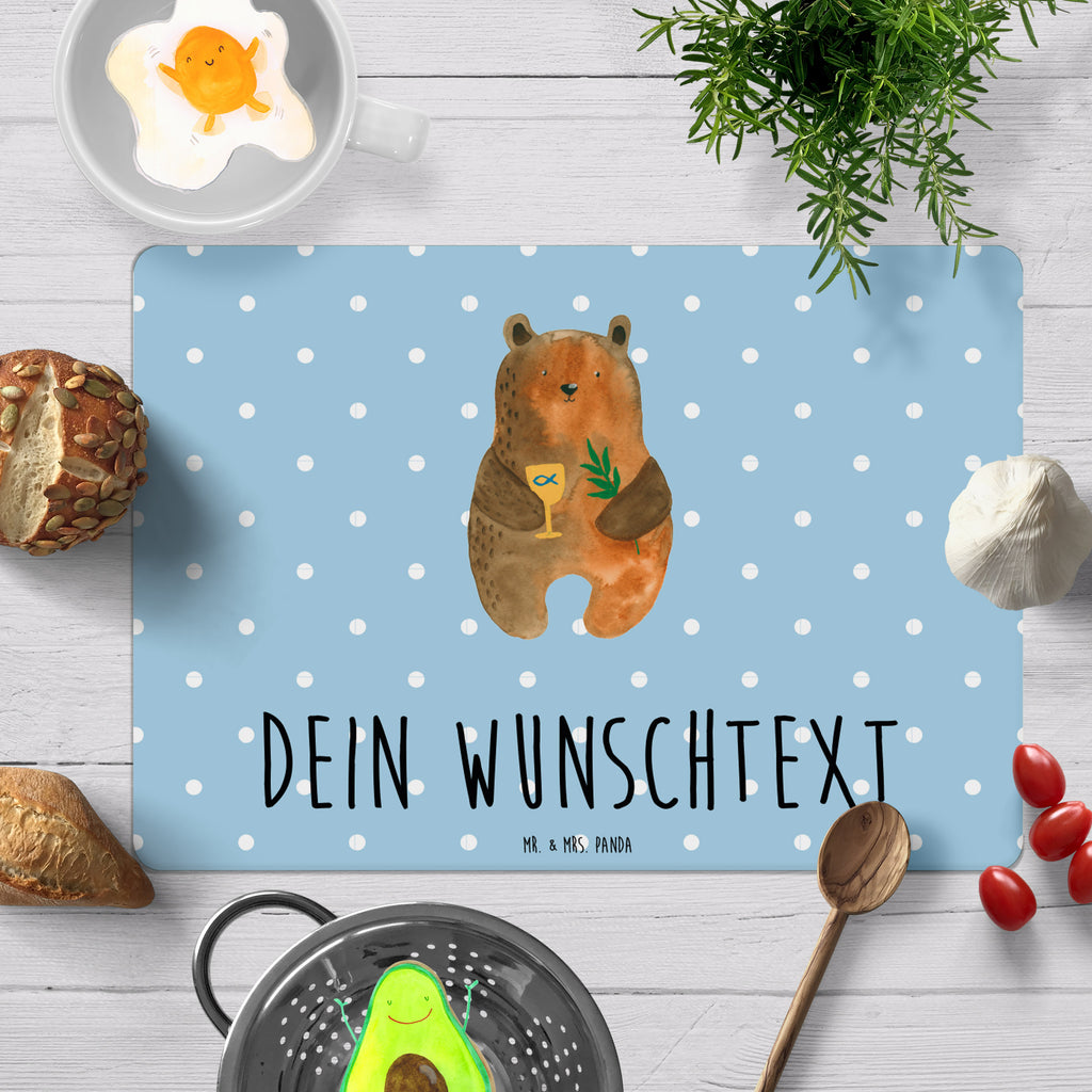 Personalisiertes Tischset Konfirmation-Bär Personalisiertes Tischet, Personalisierter Tischuntersetzer, Personalisiertes Platzset, tischset personalisiert, personalisiertes tischset, personalisierte platzsets, platzset personalisiert, personalisierte platzdeckchen, platzdeckchen personalisiert, tischset mit namen, platzdeckchen mit namen, platzset mit namen abwaschbar, platzset mit namen, tischset abwaschbar mit namen, Bär, Teddy, Teddybär, Konfirmation, Kirche, evangelisch, Gottesdienst