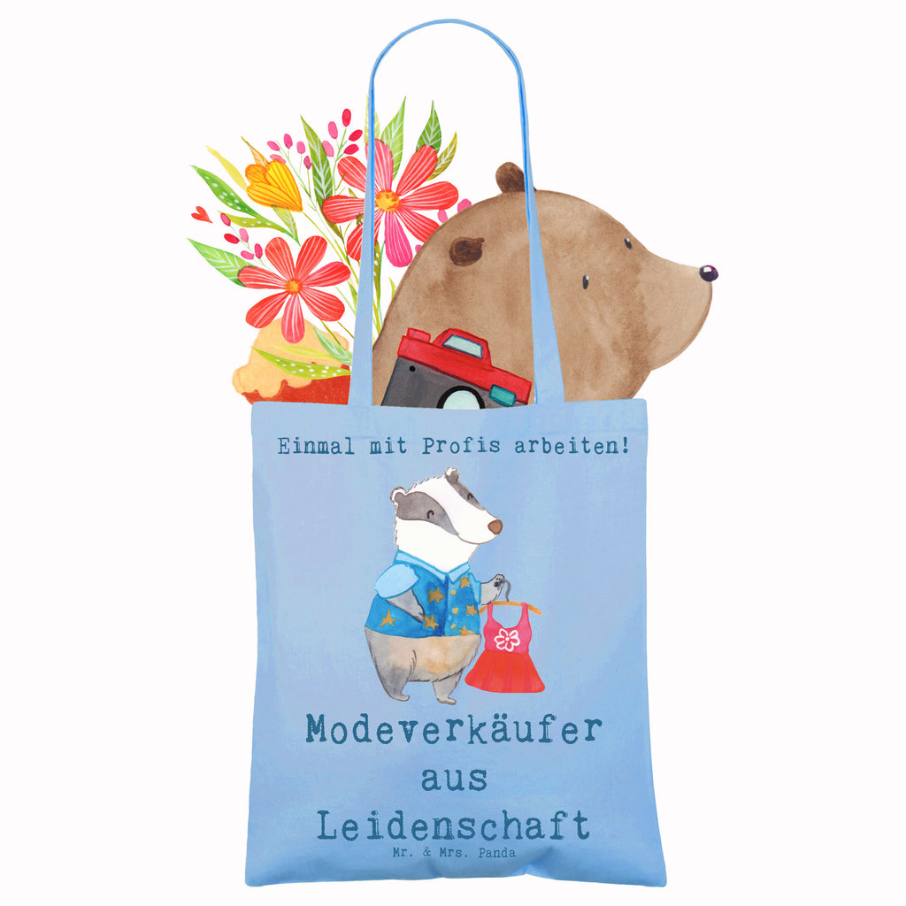 Tragetasche Modeverkäufer aus Leidenschaft Beuteltasche, Beutel, Einkaufstasche, Jutebeutel, Stoffbeutel, Tasche, Shopper, Umhängetasche, Strandtasche, Schultertasche, Stofftasche, Tragetasche, Badetasche, Jutetasche, Einkaufstüte, Laptoptasche, Beruf, Ausbildung, Jubiläum, Abschied, Rente, Kollege, Kollegin, Geschenk, Schenken, Arbeitskollege, Mitarbeiter, Firma, Danke, Dankeschön, Modeverkäufer, Verkäufer, Fashion Store