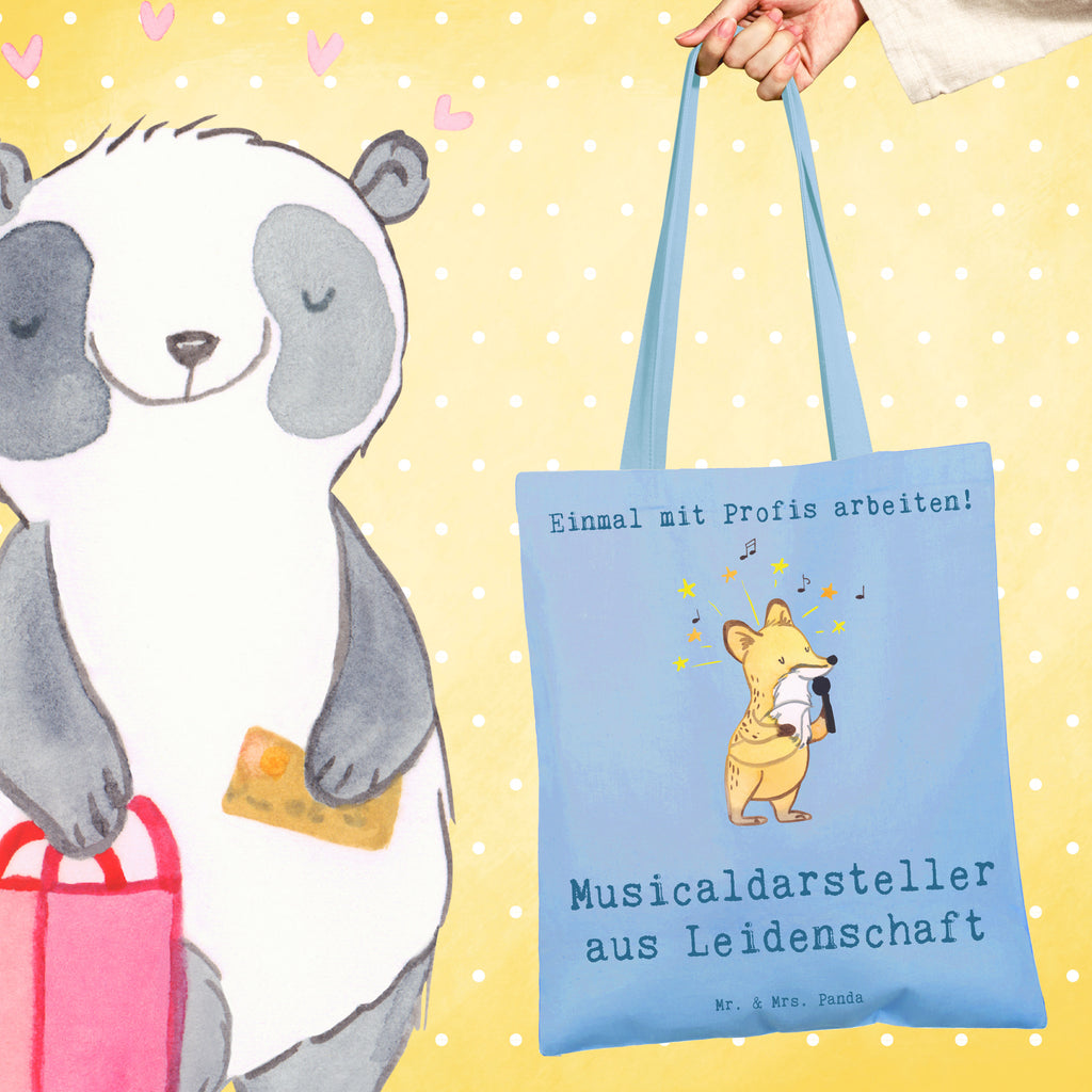 Tragetasche Musicaldarsteller aus Leidenschaft Beuteltasche, Beutel, Einkaufstasche, Jutebeutel, Stoffbeutel, Tasche, Shopper, Umhängetasche, Strandtasche, Schultertasche, Stofftasche, Tragetasche, Badetasche, Jutetasche, Einkaufstüte, Laptoptasche, Beruf, Ausbildung, Jubiläum, Abschied, Rente, Kollege, Kollegin, Geschenk, Schenken, Arbeitskollege, Mitarbeiter, Firma, Danke, Dankeschön