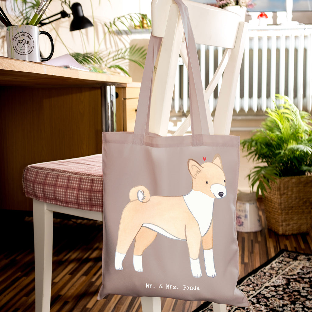 Tragetasche Basenji Moment Beuteltasche, Beutel, Einkaufstasche, Jutebeutel, Stoffbeutel, Tasche, Shopper, Umhängetasche, Strandtasche, Schultertasche, Stofftasche, Tragetasche, Badetasche, Jutetasche, Einkaufstüte, Laptoptasche, Hund, Hunderasse, Rassehund, Hundebesitzer, Geschenk, Tierfreund, Schenken, Welpe, Kongo-Terrier, Basenji