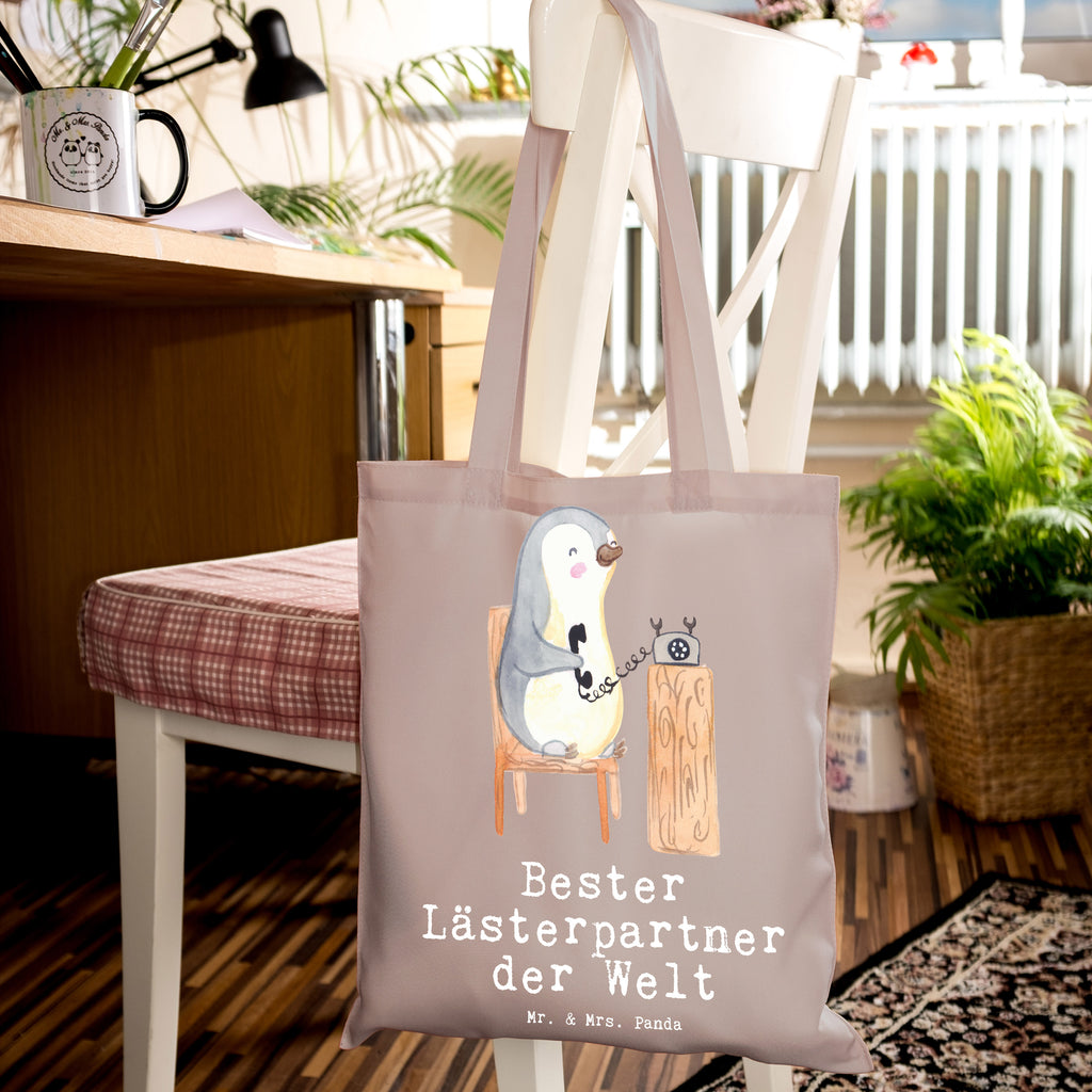 Tragetasche Pinguin Bester Lästerpartner der Welt Beuteltasche, Beutel, Einkaufstasche, Jutebeutel, Stoffbeutel, Tasche, Shopper, Umhängetasche, Strandtasche, Schultertasche, Stofftasche, Tragetasche, Badetasche, Jutetasche, Einkaufstüte, Laptoptasche, für, Dankeschön, Geschenk, Schenken, Geburtstag, Geburtstagsgeschenk, Geschenkidee, Danke, Bedanken, Mitbringsel, Freude machen, Geschenktipp, Lästerpartner, Lesterpartner, lestern, Lästerschwester, Lästern, beste Freundin, Freundin, Spaß, bff