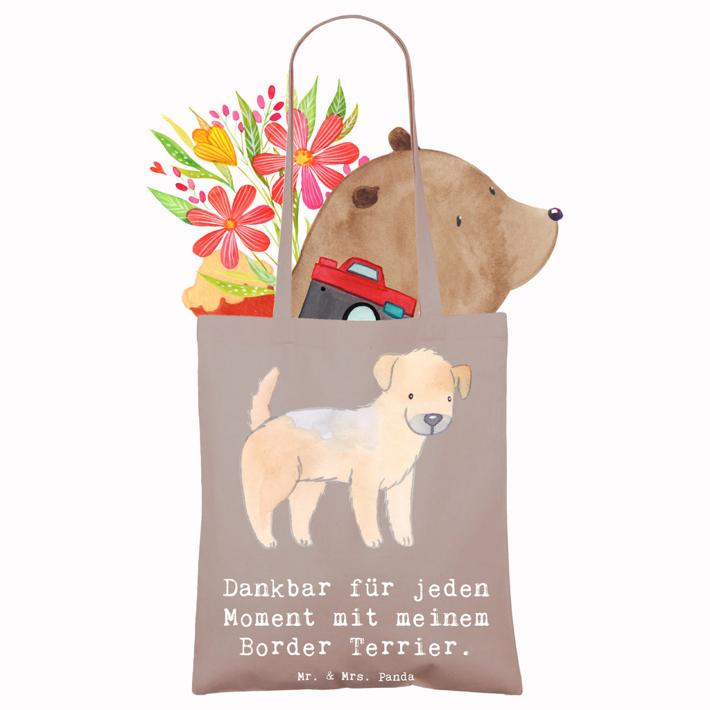 Tragetasche Border Terrier Moment Beuteltasche, Beutel, Einkaufstasche, Jutebeutel, Stoffbeutel, Tasche, Shopper, Umhängetasche, Strandtasche, Schultertasche, Stofftasche, Tragetasche, Badetasche, Jutetasche, Einkaufstüte, Laptoptasche, Hund, Hunderasse, Rassehund, Hundebesitzer, Geschenk, Tierfreund, Schenken, Welpe, Border Terrier