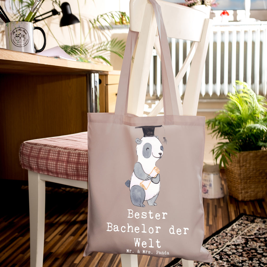 Tragetasche Panda Bester Adoptivvater der Welt Beuteltasche, Beutel, Einkaufstasche, Jutebeutel, Stoffbeutel, Tasche, Shopper, Umhängetasche, Strandtasche, Schultertasche, Stofftasche, Tragetasche, Badetasche, Jutetasche, Einkaufstüte, Laptoptasche, für, Dankeschön, Geschenk, Schenken, Geburtstag, Geburtstagsgeschenk, Geschenkidee, Danke, Bedanken, Mitbringsel, Freude machen, Geschenktipp, Adoptiv vater, Adoption, adoptiert, Adoptivvater