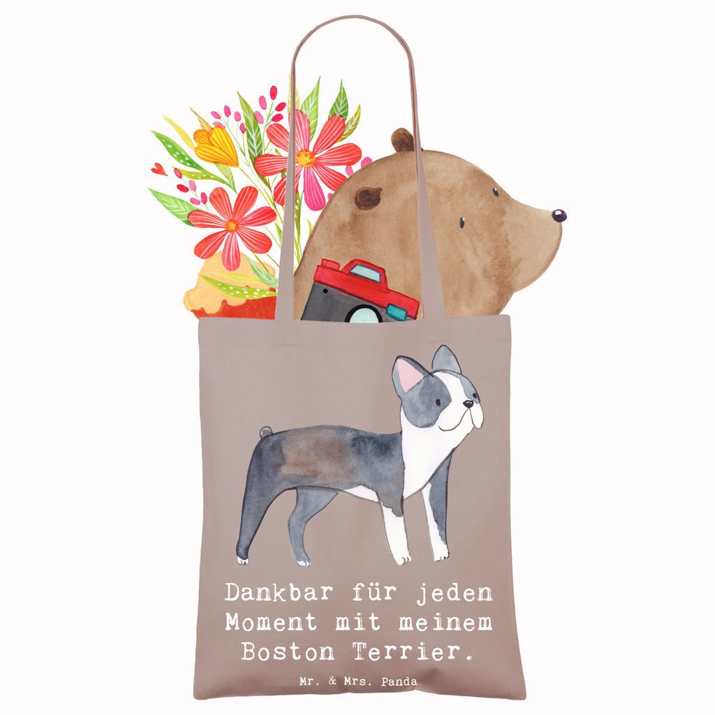 Tragetasche Boston Terrier Moment Beuteltasche, Beutel, Einkaufstasche, Jutebeutel, Stoffbeutel, Tasche, Shopper, Umhängetasche, Strandtasche, Schultertasche, Stofftasche, Tragetasche, Badetasche, Jutetasche, Einkaufstüte, Laptoptasche, Hund, Hunderasse, Rassehund, Hundebesitzer, Geschenk, Tierfreund, Schenken, Welpe, Boston Terrier