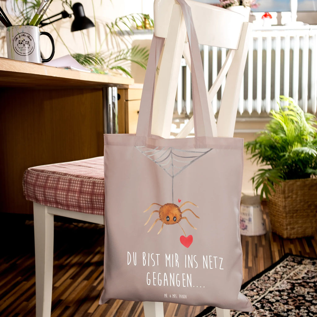 Tragetasche Spinne Agathe Liebe Beuteltasche, Beutel, Einkaufstasche, Jutebeutel, Stoffbeutel, Tasche, Shopper, Umhängetasche, Strandtasche, Schultertasche, Stofftasche, Tragetasche, Badetasche, Jutetasche, Einkaufstüte, Laptoptasche, Spinne Agathe, Spinne, Agathe, Videos, Merchandise, Liebe, Verliebt, Liebesbeweis, Liebesgeschenk