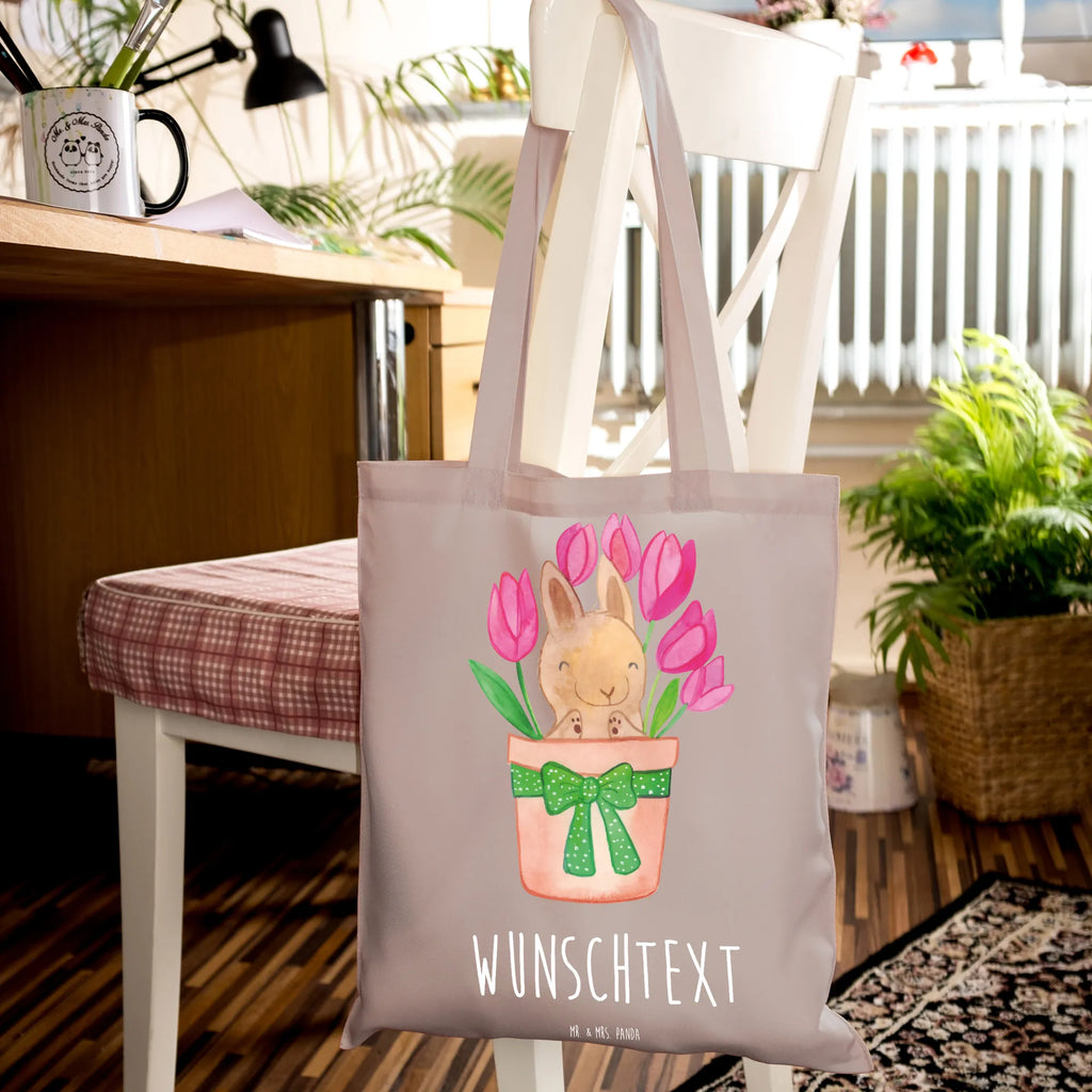 Personalisierte Tragetasche Hase Tulpen Personalisierte Beuteltasche, Personalisierter Beutel, Personalisierte Einkaufstasche, Personalisierter Jutebeutel, Personalisierter Stoffbeutel, Tragetasche mit Namen, Einkaufstasche mit Namen, Stoffbeutel mit Namen, Personalisierte Tasche, Personalisierte Jutetasche, Personalisierte Kindergartentasche, Ostern, Osterhase, Ostergeschenke, Osternest, Osterdeko, Geschenke zu Ostern, Ostern Geschenk, Ostergeschenke Kinder, Ostern Kinder, Hase, Ostergeschenk, Tulpen, Blumenstrauß, Alternative zu Blumen