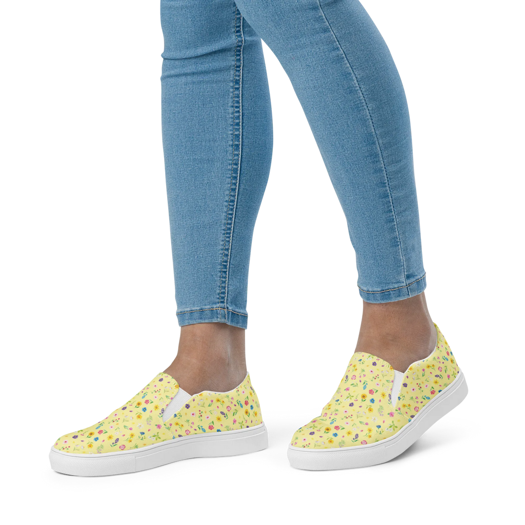 Damen Slipper Bunte Blumenwiese Muster Mokassins, Slipper Damen, Mokassins Damen, Mokassin Damen, Damen Slipper, Schlupfschuhe Damen, Damen Mokassins, Blumen Muster, Wildblumen Muster, Blumenwiese, Flower Power, Blumenmädchen