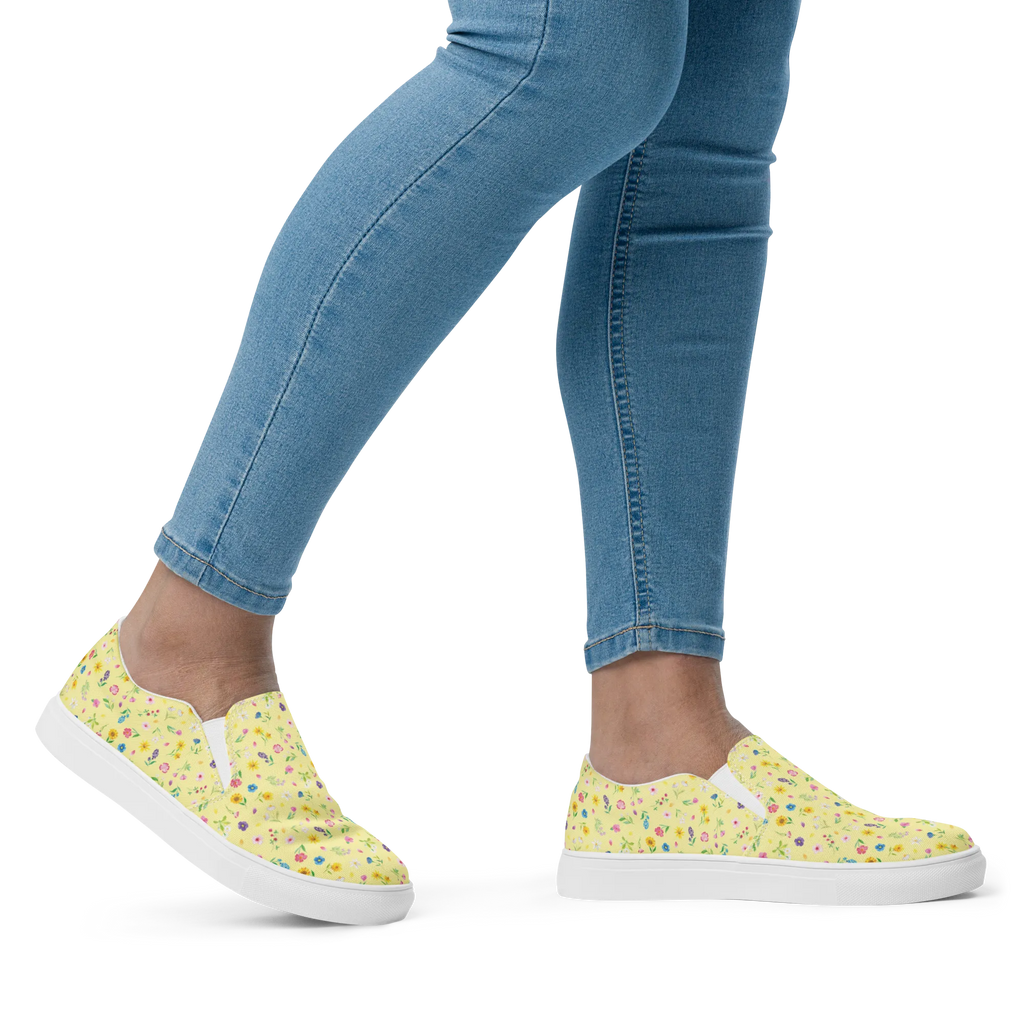 Damen Slipper Bunte Blumenwiese Muster Mokassins, Slipper Damen, Mokassins Damen, Mokassin Damen, Damen Slipper, Schlupfschuhe Damen, Damen Mokassins, Blumen Muster, Wildblumen Muster, Blumenwiese, Flower Power, Blumenmädchen