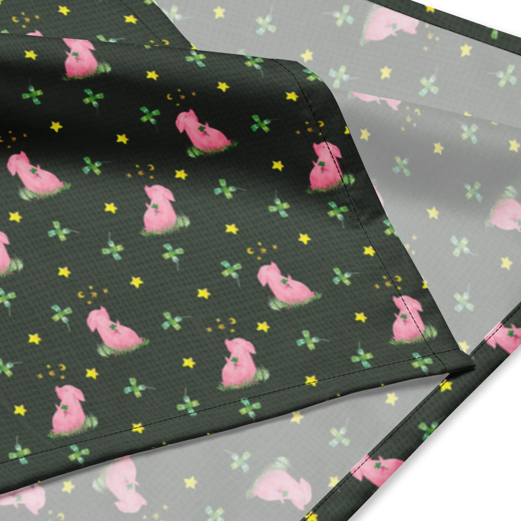 Bandana Schwein Glück Muster Bandana, Kopftuch, Halstuch, Multifunktionstuch, Design Bandana, Bandana Tuch, Sportbandana, Sport Bandana, Bandana kaufen, Tiermotive, Gute Laune, lustige Sprüche, Tiere, Glücksschwein. Glück, Schwein, Schweinchen, Sterne, Sernchen, Ziele, Träume, Motivation, Glücksbringer