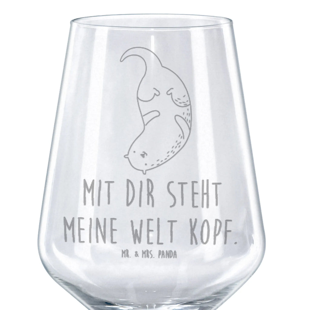 Rotwein Glas Otter kopfüber Rotweinglas, Weinglas, Rotwein Glas, Weinglas mit Gravur, Geschenk für Weinliebhaber, Spülmaschinenfeste Weingläser, Hochwertige Weinaccessoires, Otter, Fischotter, Seeotter, Otter Seeotter See Otter