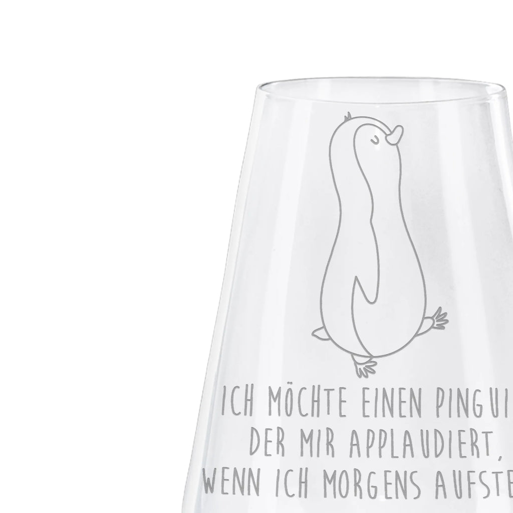 Weißwein Glas Pinguin marschierend Weißweinglas, Weinglas, Weißwein Glas, Weinglas mit Gravur, Geschenk für Weinliebhaber, Spülmaschinenfeste Weingläser, Hochwertige Weinaccessoires, Pinguin, Pinguine, Frühaufsteher, Langschläfer, Bruder, Schwester, Familie