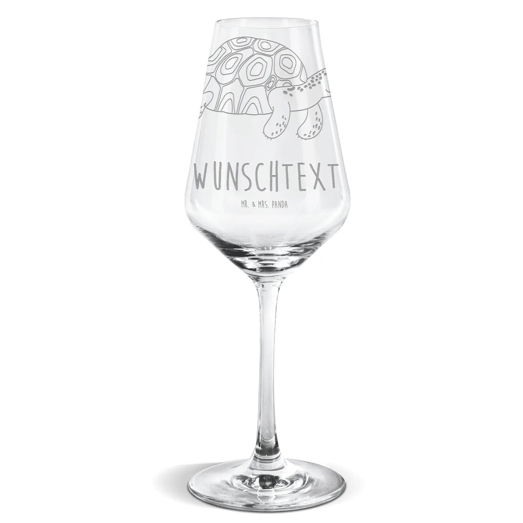 Personalisiertes Weißwein Glas Schildkröte marschiert Personalisiertes Weißweinglas, Personalisiertes Weinglas, Personalisiertes Weißwein Glas, Personalisiertes Weinglas mit Gravur, Personalisiertes Geschenk für Weinliebhaber, Personalisierte Spülmaschinenfeste Weingläser, Personalisierte Weinaccessoires, Weißweinglas mit Namen, Weinglas mit Namen, Weißwein Glas mit Namen, Weinglas mit Gravur mit Namen, Geschenk für Weinliebhaber mit Namen, Spülmaschinenfeste Weingläser mit Namen, Hochwertige Weinaccessoires mit Namen, Meerestiere, Meer, Urlaub, Schildkröte, Schildkröten, get lost, Abenteuer, Reiselust, Inspiration, Neustart, Motivation, Lieblingsmensch