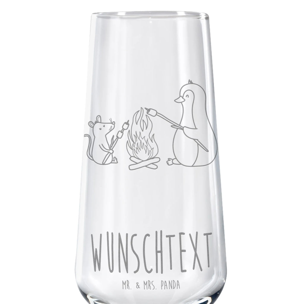 Personalisiertes Sektglas Pinguin Lagerfeuer Sektglas, Sektglas mit Gravur, Spülmaschinenfeste Sektgläser, Pinguin, Maus, Pinguine, Lagerfeuer, Leben, Arbeit, Job, Motivation, Büro, Büroalltag, Lebensspruch, Lebensmotivation, Neustart, Liebe, grillen, Feuer, Marshmallows