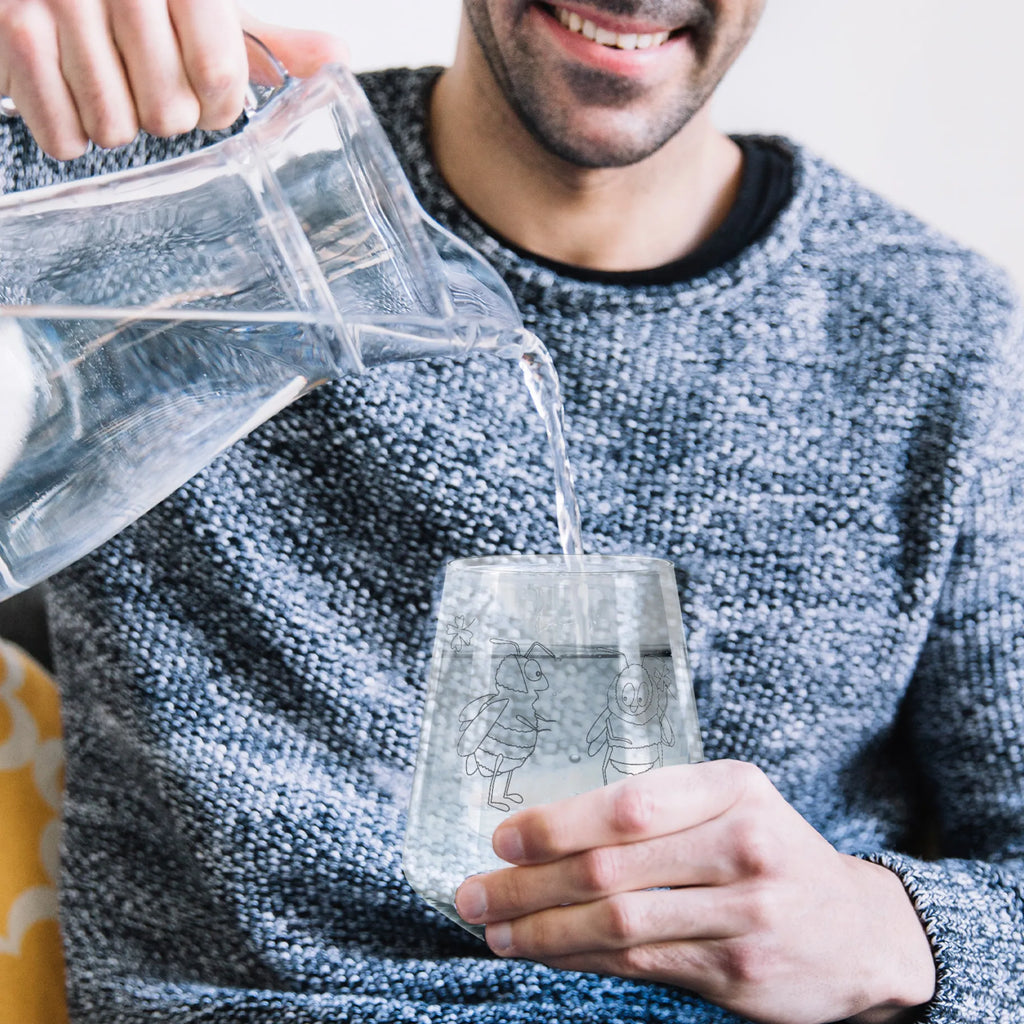 Trinkglas Bienen Paar Trinkglas, Trinkglas mit Gravur, Wasserglas, Spülmaschinenfeste Trinkglser, Glas, Gläser, Trinkgläser, Wassergläser, Design Glas, Schöne Trinkgläser, Moderne Trinkgläser, Trinkgläser bunt, Saftgläser, Liebe, Partner, Freund, Freundin, Ehemann, Ehefrau, Heiraten, Verlobung, Heiratsantrag, Liebesgeschenk, Jahrestag, Hocheitstag, Valentinstag, Geschenk für Frauen, Hochzeitstag, Mitbringsel, Geschenk für Freundin, Geschenk für Partner, Liebesbeweis, für Männer, für Ehemann, Schildkröten, verliebte Schildkröten