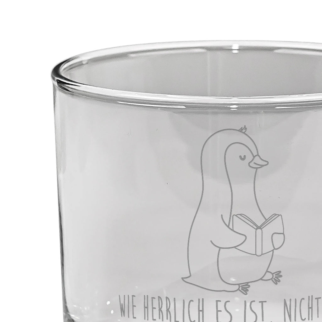 Whiskey Glas Pinguin Buch Whiskeylgas, Whiskey Glas, Whiskey Glas mit Gravur, Whiskeyglas mit Spruch, Whiskey Glas mit Sprüchen, Whiskygläser, Whisky Gläser, Whiskey Tumbler, Whiskyglas mit Gravur, Gravur Whiskyglas, Edle Whiskygläser, Pinguin, Pinguine, Buch, Lesen, Bücherwurm, Nichtstun, Faulenzen, Ferien, Urlaub, Freizeit