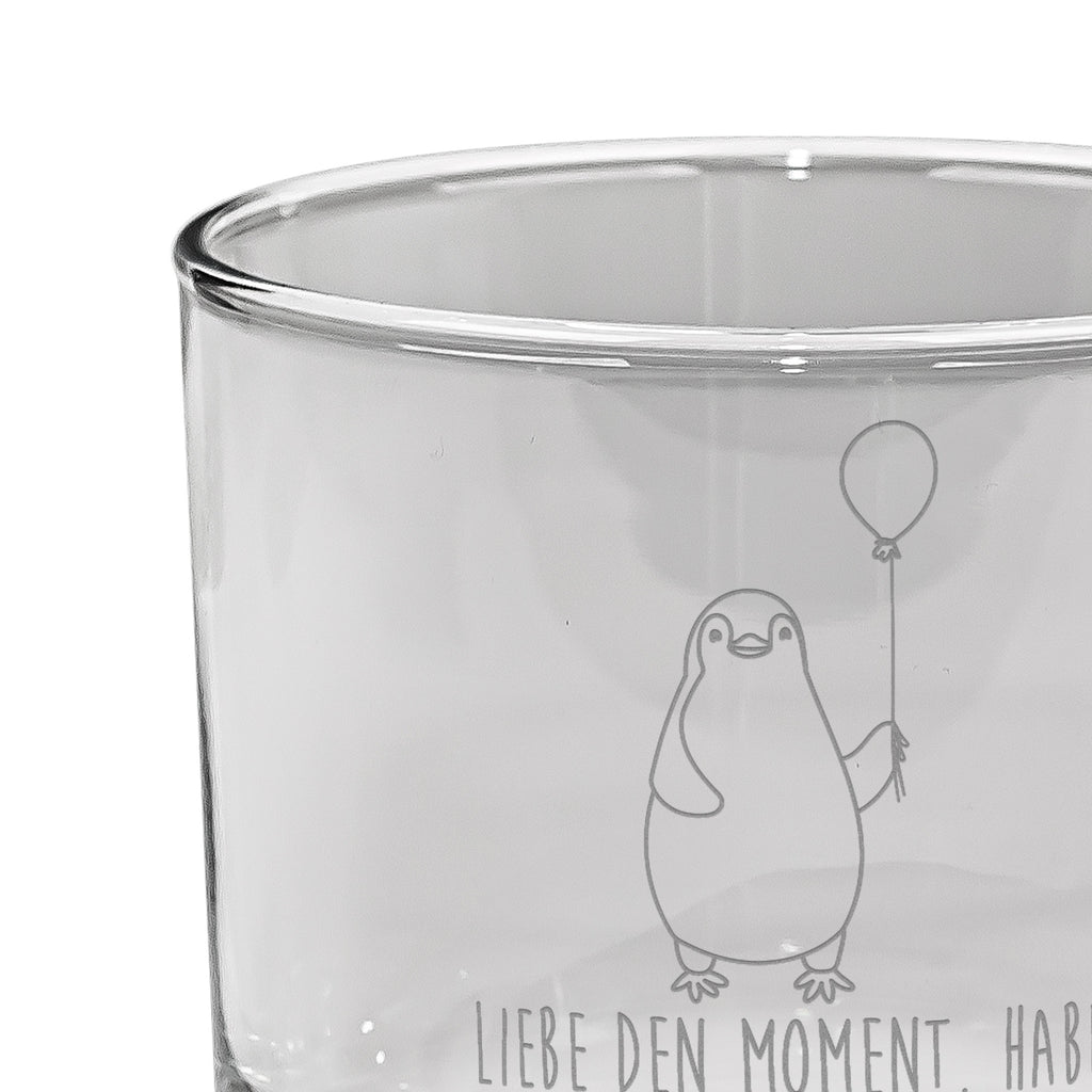 Whiskey Glas Pinguin Luftballon Whiskeylgas, Whiskey Glas, Whiskey Glas mit Gravur, Whiskeyglas mit Spruch, Whiskey Glas mit Sprüchen, Pinguin, Pinguine, Luftballon, Tagträume, Lebenslust, Geschenk Freundin, Geschenkidee, beste Freundin, Motivation, Neustart, neues Leben, Liebe, Glück