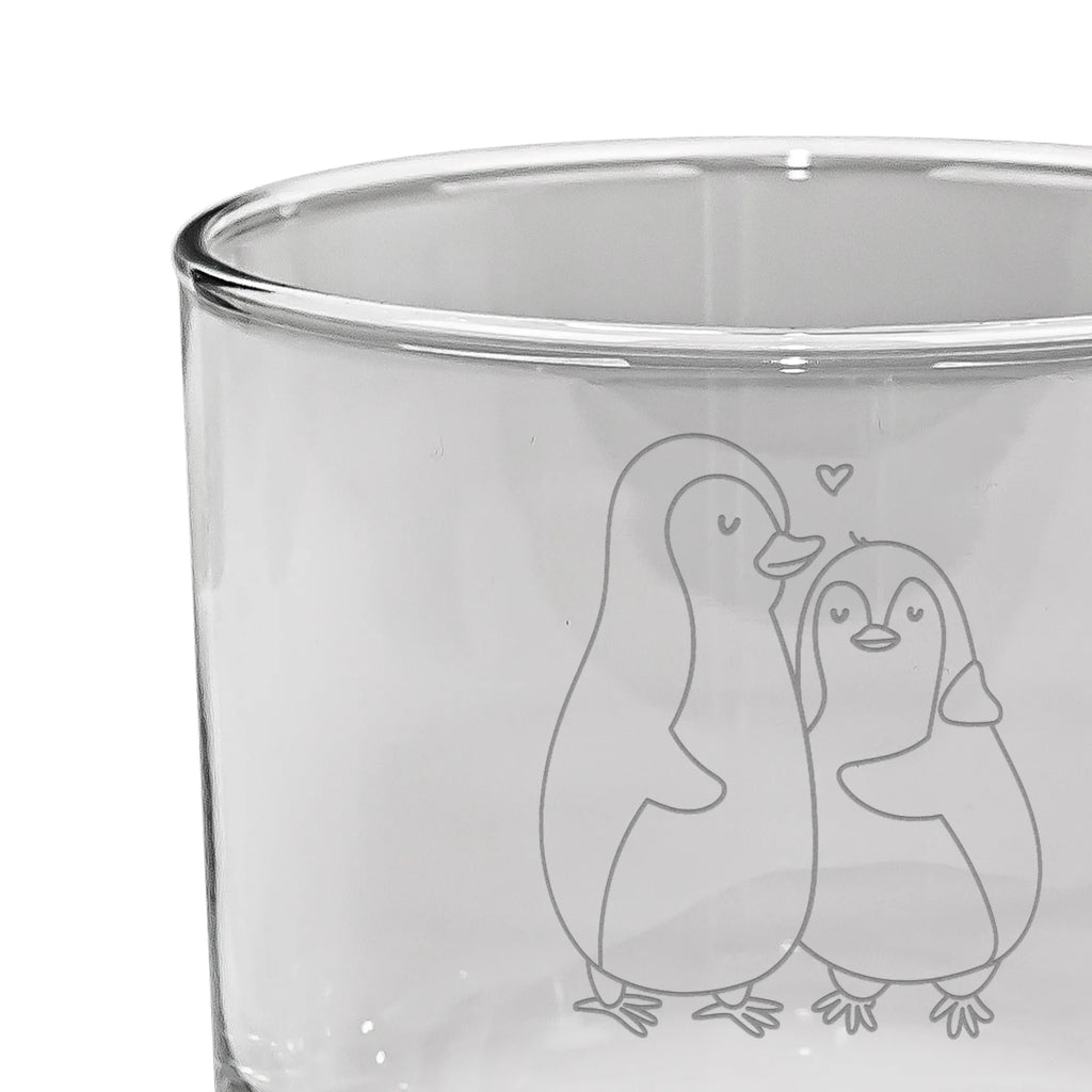 Personalisiertes Whiskey Glas Pinguin umarmend Whiskeylgas, Whiskey Glas, Whiskey Glas mit Gravur, Whiskeyglas mit Spruch, Whiskey Glas mit Sprüchen, Pinguin, Liebe, Liebespaar, Liebesbeweis, Liebesgeschenk, Verlobung, Jahrestag, Hochzeitstag, Hochzeit, Hochzeitsgeschenk