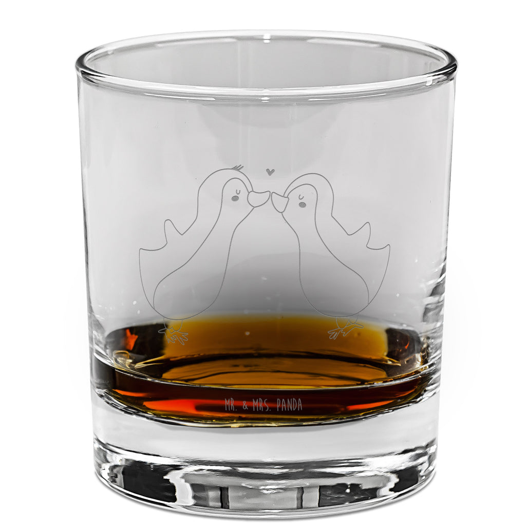 Whiskey Glas Pinguine Kuss Whiskeylgas, Whiskey Glas, Whiskey Glas mit Gravur, Whiskeyglas mit Spruch, Whiskey Glas mit Sprüchen, Whiskygläser, Whisky Gläser, Whiskey Tumbler, Whiskyglas mit Gravur, Gravur Whiskyglas, Edle Whiskygläser, Liebe, Partner, Freund, Freundin, Ehemann, Ehefrau, Heiraten, Verlobung, Heiratsantrag, Liebesgeschenk, Jahrestag, Hocheitstag, Valentinstag, Geschenk für Frauen, Hochzeitstag, Mitbringsel, Geschenk für Freundin, Geschenk für Partner, Liebesbeweis, für Männer, für Ehemann