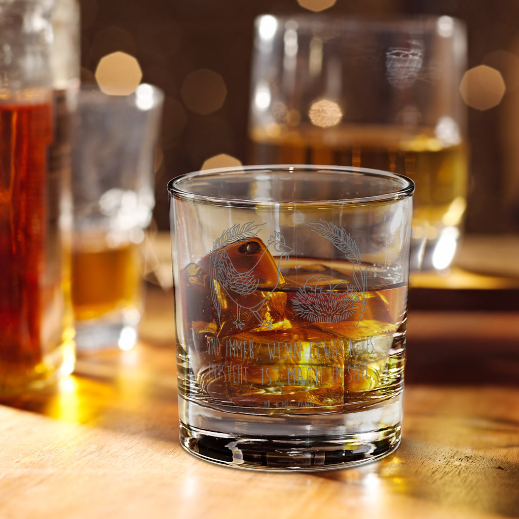 Whiskey Glas Huhn stolz Whiskeylgas, Whiskey Glas, Whiskey Glas mit Gravur, Whiskeyglas mit Spruch, Whiskey Glas mit Sprüchen, Bauernhof, Hoftiere, Landwirt, Landwirtin, Hahn, Henne, Hühner, Eier, Hof, Landleben, Motivation, Geburt, Magie, Spruch, Schwangerschaft