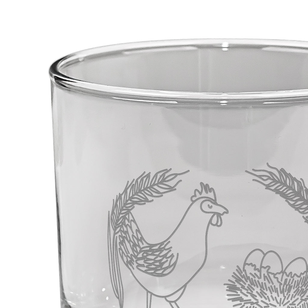 Whiskey Glas Huhn stolz Whiskeylgas, Whiskey Glas, Whiskey Glas mit Gravur, Whiskeyglas mit Spruch, Whiskey Glas mit Sprüchen, Whiskygläser, Whisky Gläser, Whiskey Tumbler, Whiskyglas mit Gravur, Gravur Whiskyglas, Edle Whiskygläser, Bauernhof, Hoftiere, Landwirt, Landwirtin, Hahn, Henne, Hühner, Eier, Hof, Landleben, Motivation, Geburt, Magie, Spruch, Schwangerschaft