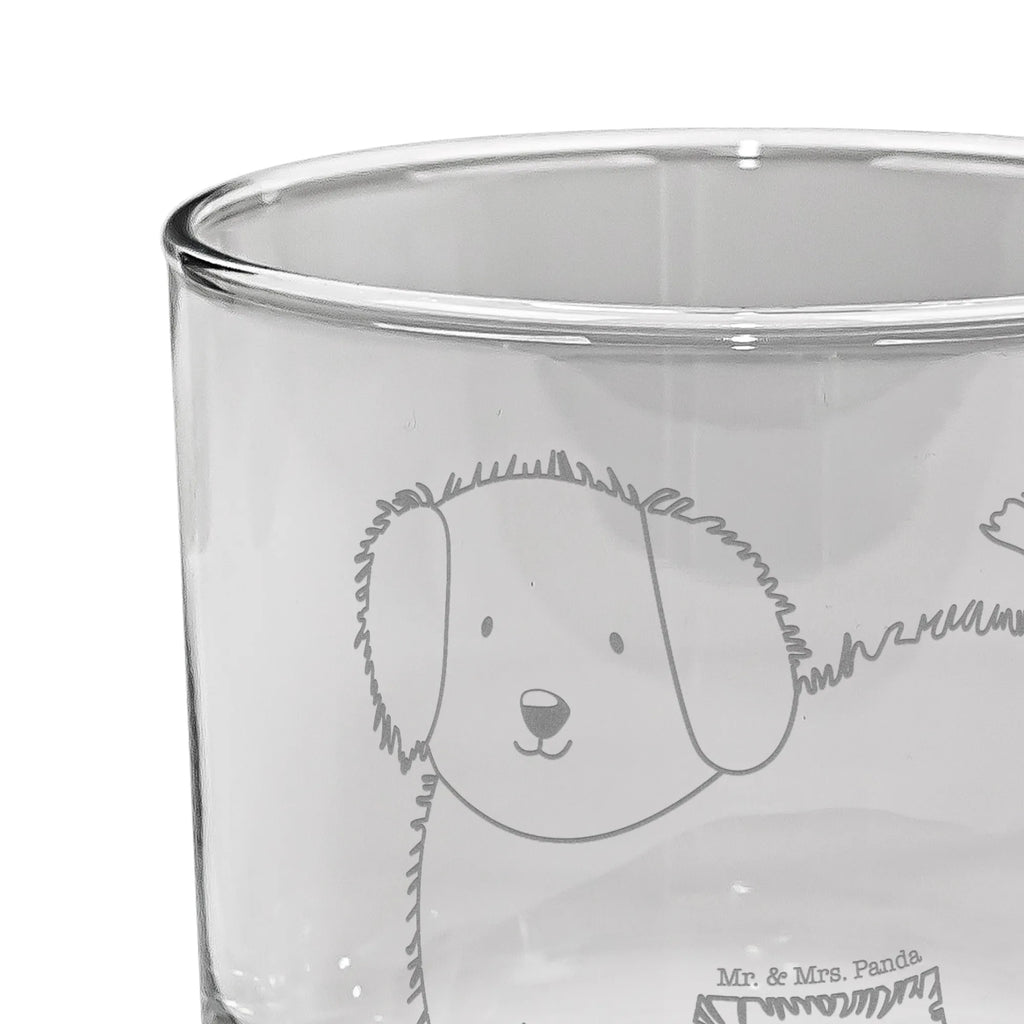 Whiskey Glas Hund flauschig Whiskeylgas, Whiskey Glas, Whiskey Glas mit Gravur, Whiskeyglas mit Spruch, Whiskey Glas mit Sprüchen, Whiskygläser, Whisky Gläser, Whiskey Tumbler, Whiskyglas mit Gravur, Gravur Whiskyglas, Edle Whiskygläser, Hund, Hundemotiv, Haustier, Hunderasse, Tierliebhaber, Hundebesitzer, Sprüche, Hunde, Frauchen, Hundemama, Hundeliebe