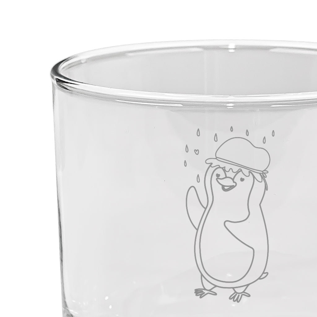 Personalisiertes Gin Glas Pinguin duscht Personalisiertes Ginglas, Personalisiertes Gin Glas, Personalisiertes Gin Glas mit Gravur, Personalisiertes Gin Glas mit Spruch, Personalisiertes Gin Glas mit Sprüchen, Ginglas mit Wunschtext, Pinguin, Pinguine, Dusche, duschen, Lebensmotto, Motivation, Neustart, Neuanfang, glücklich sein