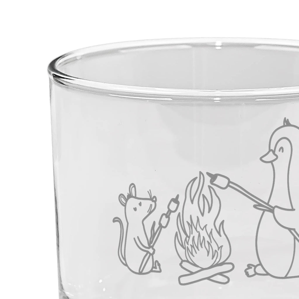 Personalisiertes Gin Glas Pinguin Lagerfeuer Personalisiertes Ginglas, Personalisiertes Gin Glas, Personalisiertes Gin Glas mit Gravur, Personalisiertes Gin Glas mit Spruch, Personalisiertes Gin Glas mit Sprüchen, Ginglas mit Wunschtext, Pinguin, Maus, Pinguine, Lagerfeuer, Leben, Arbeit, Job, Motivation, Büro, Büroalltag, Lebensspruch, Lebensmotivation, Neustart, Liebe, grillen, Feuer, Marshmallows