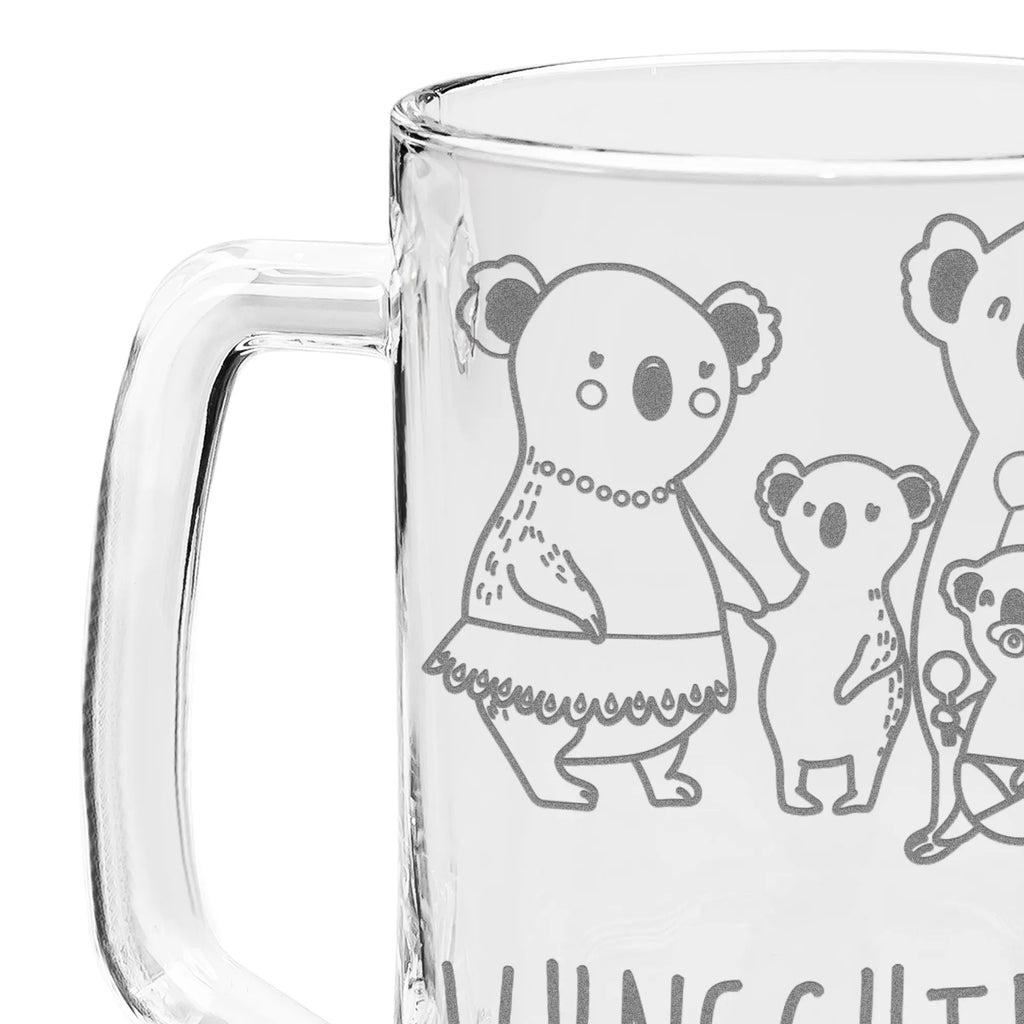 Personalisierter Gravur Bierkrug Koala Familie Personalisierter Bierkrug, Personalisierter Bier Krug, Personalisiertes Bierkrug Glas, Bierkrug mit Namen, Bier Krug mit Namen, Bierkrug Glas mit Namen, Vatertag, Wunschtext, Wunschname, Personalisierbar, Selbst gestalten, Familie, Muttertag, Bruder, Schwester, Mama, Papa, Oma, Opa, Koala, Koalas, Family, Kinder, Geschwister, Familienleben