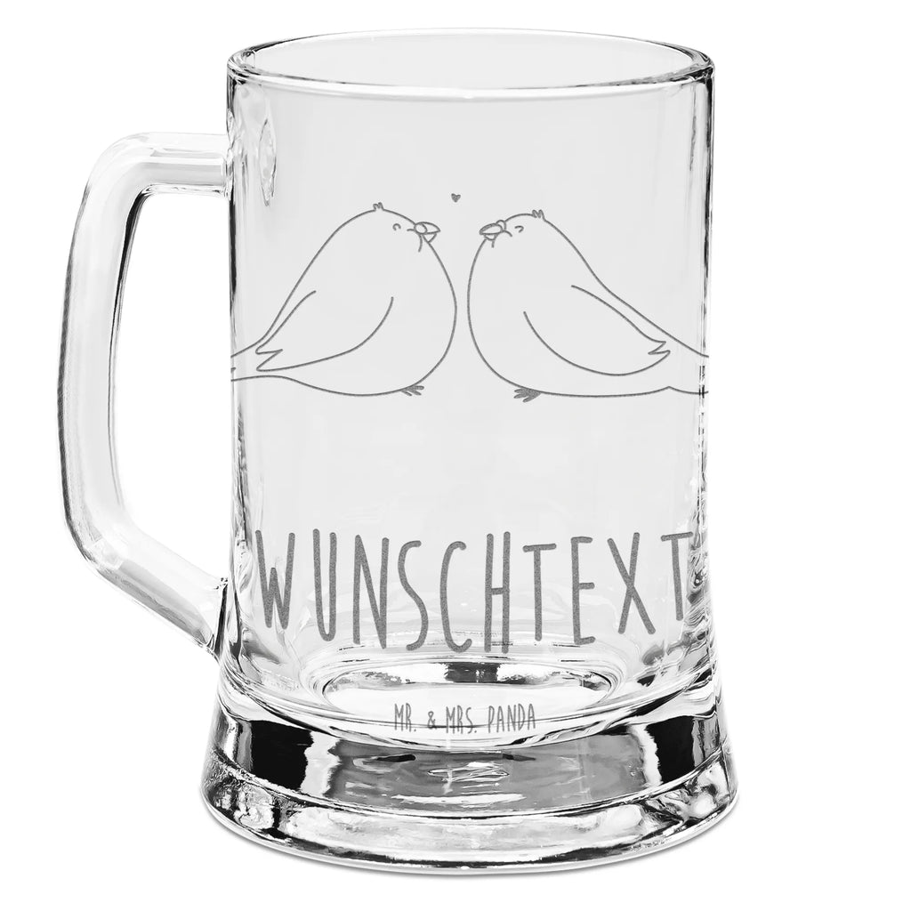 Personalisierter Gravur Bierkrug Turteltauben Liebe Personalisierter Bierkrug, Personalisierter Bier Krug, Personalisiertes Bierkrug Glas, Bierkrug mit Namen, Bier Krug mit Namen, Bierkrug Glas mit Namen, Vatertag, Wunschtext, Wunschname, Personalisierbar, Selbst gestalten, Liebe, Partner, Freund, Freundin, Ehemann, Ehefrau, Heiraten, Verlobung, Heiratsantrag, Liebesgeschenk, Jahrestag, Hocheitstag, Turteltauben, Turteltäubchen, Tauben, Verliebt, Verlobt, Verheiratet, Geschenk Freundin, Geschenk Freund, Liebesbeweis, Hochzeitstag, Geschenk Hochzeit