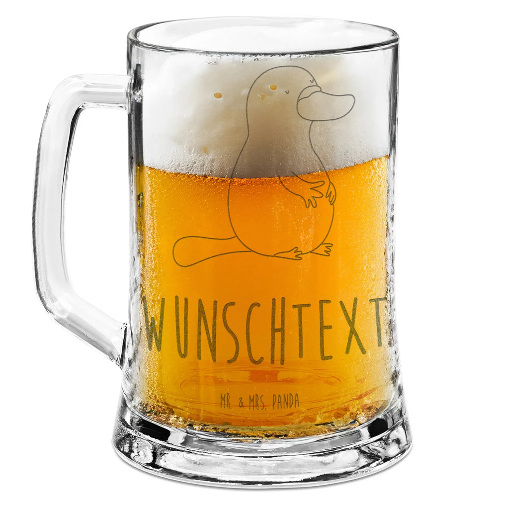 Personalisierter Gravur Bierkrug Schnabeltier Mut Personalisierter Bierkrug, Personalisierter Bier Krug, Personalisiertes Bierkrug Glas, Bierkrug mit Namen, Bier Krug mit Namen, Bierkrug Glas mit Namen, Vatertag, Wunschtext, Wunschname, Personalisierbar, Selbst gestalten, Meerestiere, Meer, Urlaub, Schnabeltier, Mut, mutig, Lebensweisheit, Schnabeltiere, Motivation, Training, Büro, Arbeit, Neuanfang, Neustart, Weltreise, Raodtrip