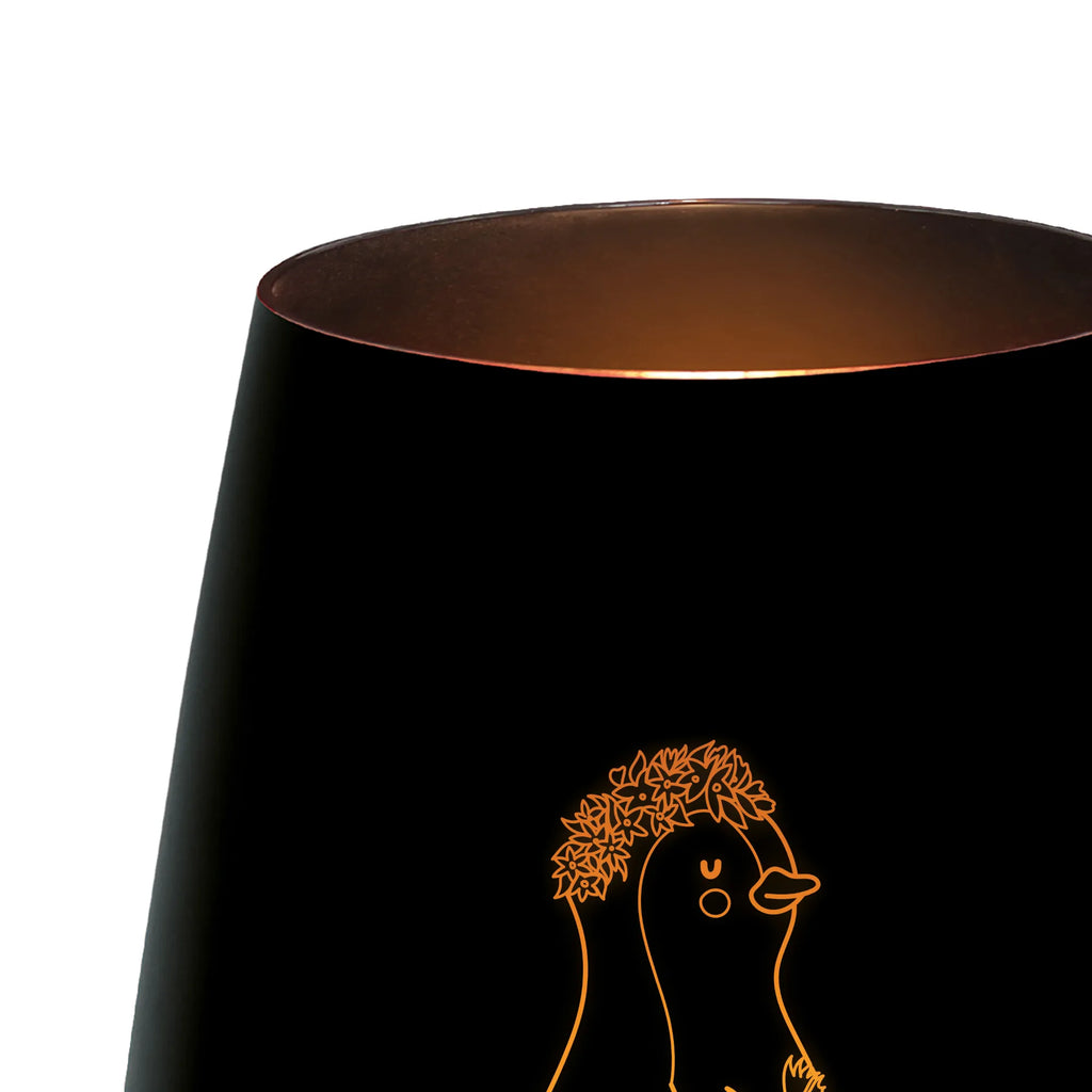 Gold Windlicht Personalisiert Pinguin Blumen Personalisiertes Windlicht, Personalisiertes Teelicht, Personalisiertes Graviertes Windlicht, Personalisiertes Windlicht Gravur, Personalisierte Kerze, Personalisiertes Windlicht aus Glas, Personalisiertes Teelicht aus Glas, Personalisiertes Windlicht mit Namen, Teelicht mit Namen, Graviertes Windlicht mit Namen, Windlicht Gravur mit Namen, Kerze mit Namen, Windlicht aus Glas mit Namen, Teelicht aus Glas mit Namen, Wunschtext, Personalisierbar, Selbst gestalten, Pinguin, Pinguine, Blumenkranz, Universum, Leben, Wünsche, Ziele, Lebensziele, Motivation, Lebenslust, Liebeskummer, Geschenkidee