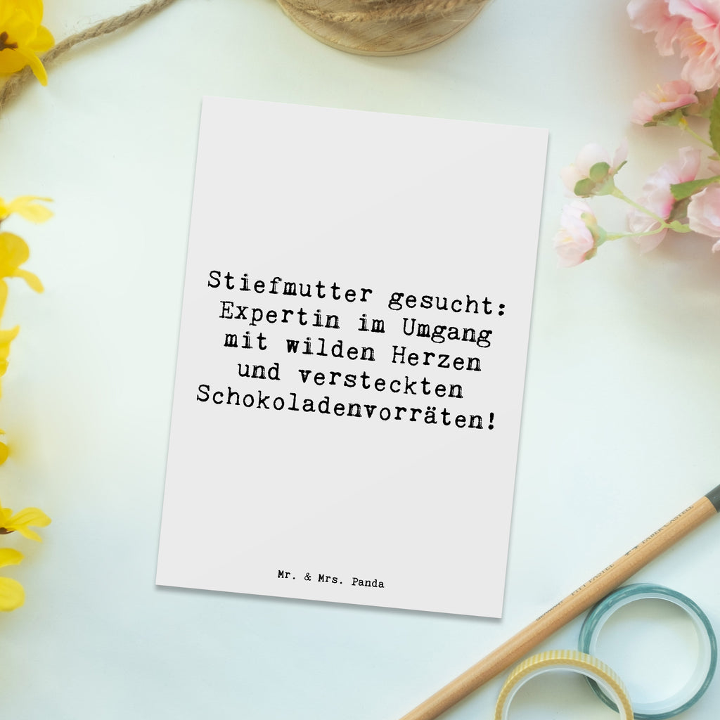 Postkarte Spruch Stiefmutter Expertin Postkarte, Karte, Geschenkkarte, Grußkarte, Einladung, Ansichtskarte, Geburtstagskarte, Einladungskarte, Dankeskarte, Ansichtskarten, Einladung Geburtstag, Einladungskarten Geburtstag, Familie, Vatertag, Muttertag, Bruder, Schwester, Mama, Papa, Oma, Opa