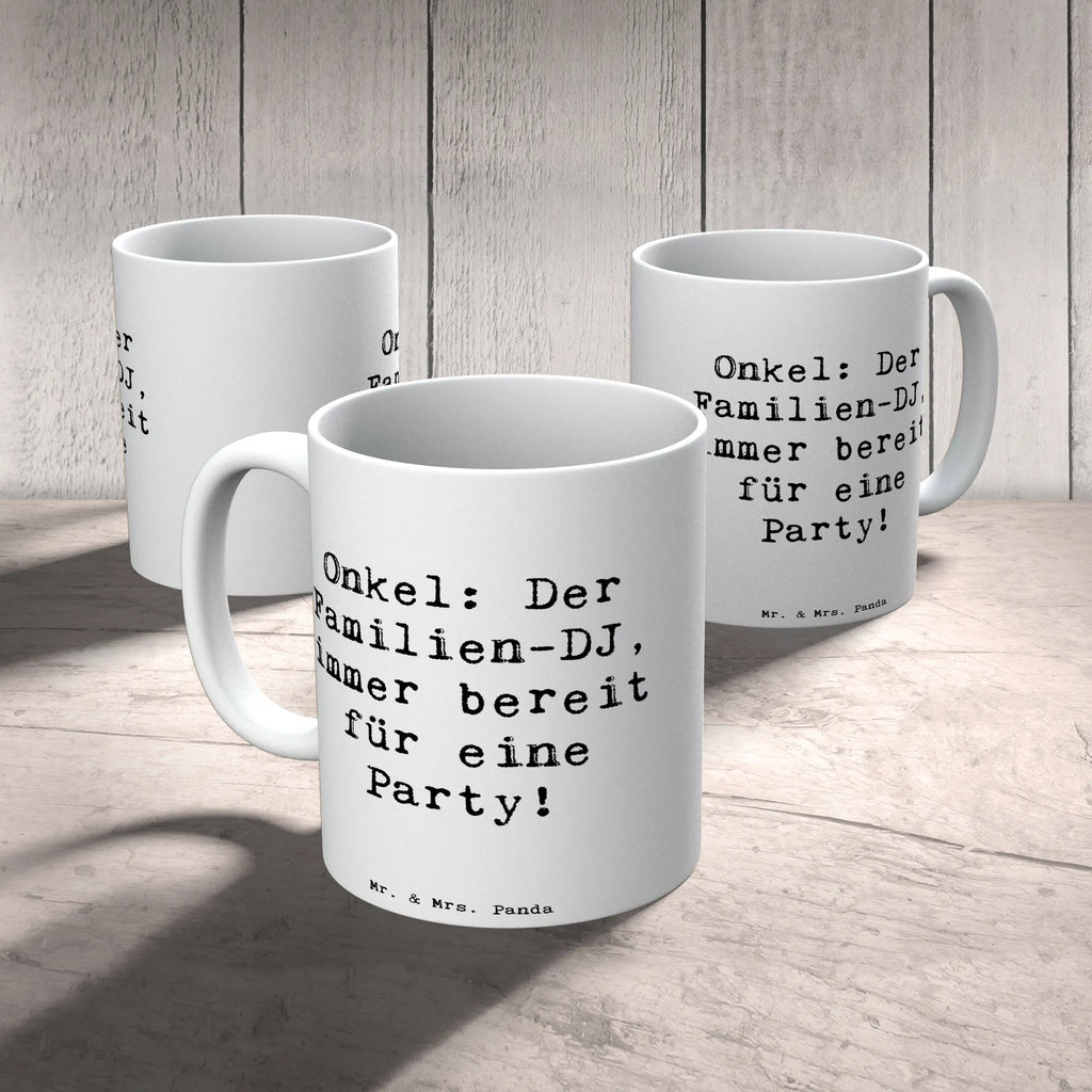 Tasse Spruch Onkel Familien-DJ Tasse, Kaffeetasse, Teetasse, Becher, Kaffeebecher, Teebecher, Keramiktasse, Porzellantasse, Büro Tasse, Geschenk Tasse, Tasse Sprüche, Tasse Motive, Kaffeetassen, Tasse bedrucken, Designer Tasse, Cappuccino Tassen, Schöne Teetassen, Familie, Vatertag, Muttertag, Bruder, Schwester, Mama, Papa, Oma, Opa