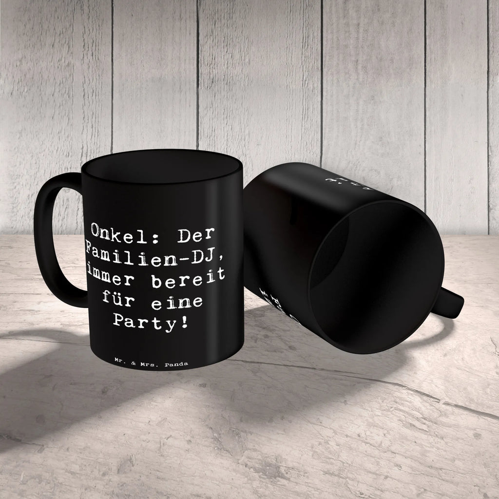 Tasse Spruch Onkel Familien-DJ Tasse, Kaffeetasse, Teetasse, Becher, Kaffeebecher, Teebecher, Keramiktasse, Porzellantasse, Büro Tasse, Geschenk Tasse, Tasse Sprüche, Tasse Motive, Kaffeetassen, Tasse bedrucken, Designer Tasse, Cappuccino Tassen, Schöne Teetassen, Familie, Vatertag, Muttertag, Bruder, Schwester, Mama, Papa, Oma, Opa