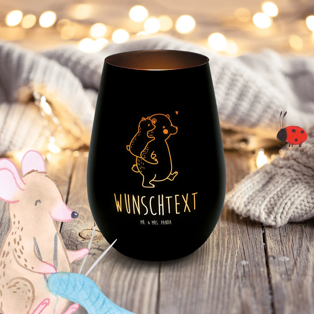 Gold Windlicht Personalisiert Papa Bär Personalisiertes Windlicht, Personalisiertes Teelicht, Personalisiertes Graviertes Windlicht, Personalisiertes Windlicht Gravur, Personalisierte Kerze, Personalisiertes Windlicht aus Glas, Personalisiertes Teelicht aus Glas, Personalisiertes Windlicht mit Namen, Teelicht mit Namen, Graviertes Windlicht mit Namen, Windlicht Gravur mit Namen, Kerze mit Namen, Windlicht aus Glas mit Namen, Teelicht aus Glas mit Namen, Wunschtext, Personalisierbar, Selbst gestalten, Familie, Vatertag, Muttertag, Bruder, Schwester, Mama, Papa, Oma, Opa, Geschenk, Vater, Papi, Vati, Onkel, Geburtstag