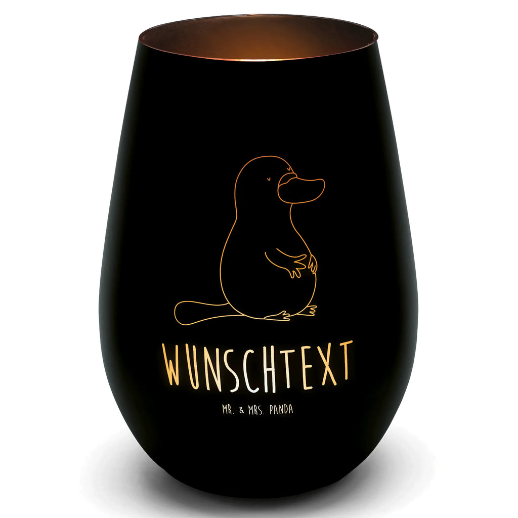 Gold Windlicht Personalisiert Schnabeltier Mut Personalisiertes Windlicht, Personalisiertes Teelicht, Personalisiertes Graviertes Windlicht, Personalisiertes Windlicht Gravur, Personalisierte Kerze, Personalisiertes Windlicht aus Glas, Personalisiertes Teelicht aus Glas, Personalisiertes Windlicht mit Namen, Teelicht mit Namen, Graviertes Windlicht mit Namen, Windlicht Gravur mit Namen, Kerze mit Namen, Windlicht aus Glas mit Namen, Teelicht aus Glas mit Namen, Wunschtext, Personalisierbar, Selbst gestalten, Meerestiere, Meer, Urlaub, Schnabeltier, Mut, mutig, Lebensweisheit, Schnabeltiere, Motivation, Training, Büro, Arbeit, Neuanfang, Neustart, Weltreise, Raodtrip