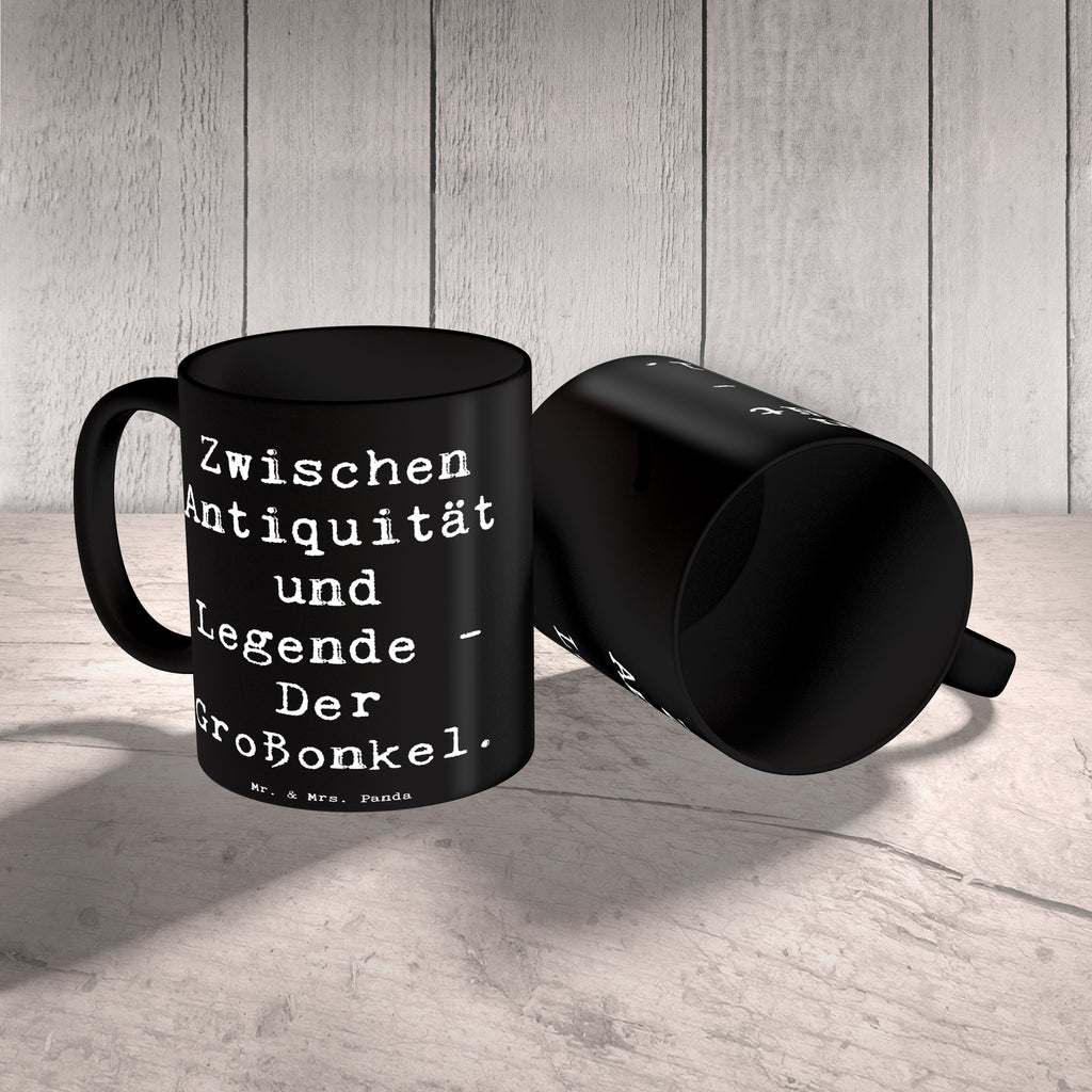 Tasse Spruch Zwischen Antiquität und Legende - Der Großonkel. Tasse, Kaffeetasse, Teetasse, Becher, Kaffeebecher, Teebecher, Keramiktasse, Porzellantasse, Büro Tasse, Geschenk Tasse, Tasse Sprüche, Tasse Motive, Kaffeetassen, Tasse bedrucken, Designer Tasse, Cappuccino Tassen, Schöne Teetassen, Familie, Vatertag, Muttertag, Bruder, Schwester, Mama, Papa, Oma, Opa