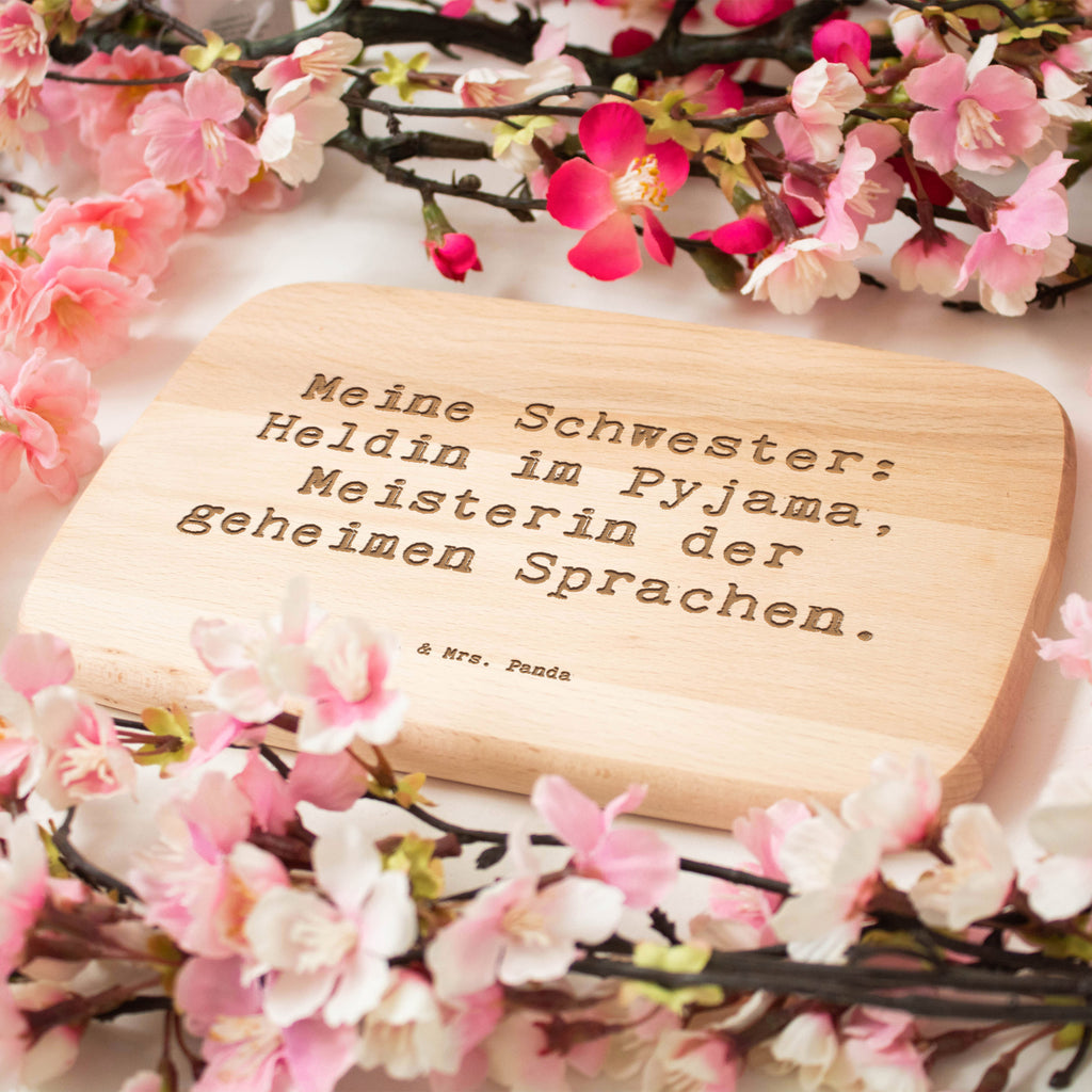 Frühstücksbrett Spruch Schwester Heldin Frühstücksbrett, Holzbrett, Schneidebrett, Schneidebrett Holz, Frühstücksbrettchen, Küchenbrett, Familie, Vatertag, Muttertag, Bruder, Schwester, Mama, Papa, Oma, Opa