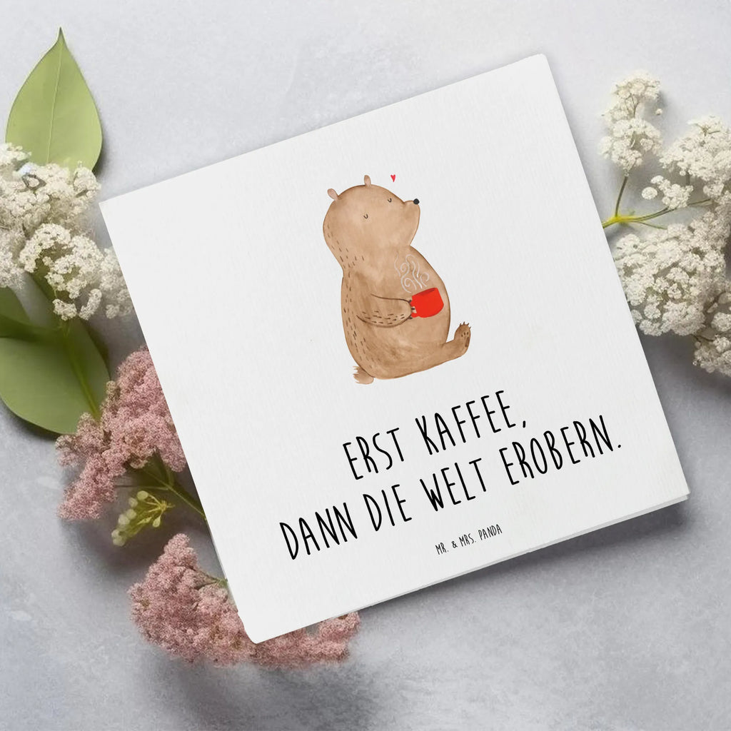 Deluxe Karte Bär Kaffee Karte, Grußkarte, Klappkarte, Einladungskarte, Glückwunschkarte, Hochzeitskarte, Geburtstagskarte, Hochwertige Grußkarte, Hochwertige Klappkarte, Bär, Teddy, Teddybär, Kaffee, Coffee, Bären, guten Morgen, Morgenroutine, Welt erobern, Welt retten, Motivation