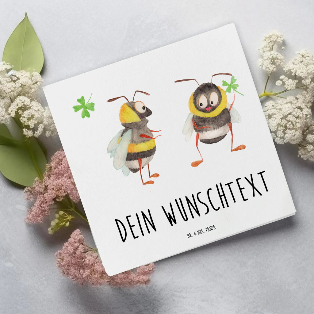 Personalisierte Deluxe Karte Bienen Paar Personalisierte Grußkarte, Personalisiertere Klappkarte, Personalisierte Einladungskarte, Personalisierte Glückwunschkarte, Personalisierte Hochzeitskarte, Personalisierte Geburtstagskarte, Grußkarte mit Namen, Grußkarte selber drucken, Grußkarte selbst gestalten, Grußkarte mit persönlichen Nachrichten, Grußkarte als Geldgeschenk, Grußkarten personalisiert, Personalisierte Karte, Liebe, Partner, Freund, Freundin, Ehemann, Ehefrau, Heiraten, Verlobung, Heiratsantrag, Liebesgeschenk, Jahrestag, Hocheitstag, Valentinstag, Geschenk für Frauen, Hochzeitstag, Mitbringsel, Geschenk für Freundin, Geschenk für Partner, Liebesbeweis, für Männer, für Ehemann, Schildkröten, verliebte Schildkröten