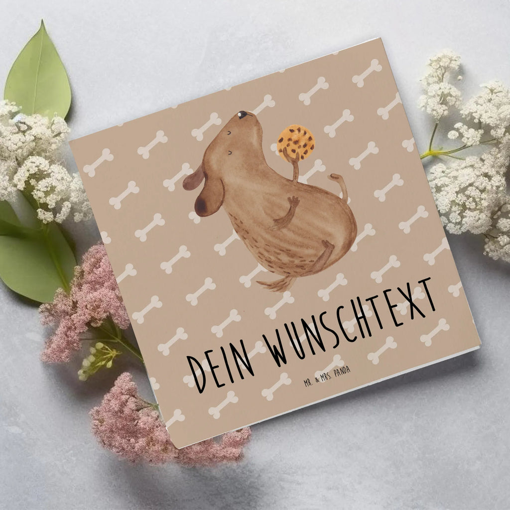 Personalisierte Deluxe Karte Hund Keks Personalisierte Grußkarte, Personalisiertere Klappkarte, Personalisierte Einladungskarte, Personalisierte Glückwunschkarte, Personalisierte Hochzeitskarte, Personalisierte Geburtstagskarte, Grußkarte mit Namen, Grußkarte selber drucken, Grußkarte selbst gestalten, Grußkarte mit persönlichen Nachrichten, Grußkarte als Geldgeschenk, Grußkarten personalisiert, Personalisierte Karte, Hund, Hundemotiv, Haustier, Hunderasse, Tierliebhaber, Hundebesitzer, Sprüche, Hundekekse, Leckerli, Hundeleckerli, Hundesnacks