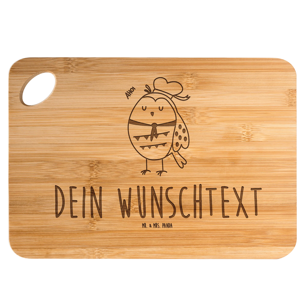 Personalisiertes Schneidebrett Eule Matrose Personalisiertes Schneidebrett, Schneidebrett mit Namen, Schneidebrett selbst gestalten, Schneidebrett mit Wunschtext, Personalisiertes Holzbrett, Holzbrett mit Namen, Holzbrett selbst gestalten, Holzbrett mit Wunschtext, Personalisiertes Küchenbrett, Küchenbrett mit Namen, Küchenbrett selbst gestalten, Küchenbrett mit Wunschtext, Personalisiertes Frühstücksbrett, Frühstücksbrett mit Namen, Frühstücksbrett selbst gestalten, Frühstücksbrett mit Wunschtext, Personalisiertes Hackbrett, Hackbrett mit Namen, Hackbrett selbst gestalten, Hackbrett mit Wunschtext, Personalisiertes Brett, Brett mit Namen, Brett selbst gestalten, Brett mit Wunschtext, Personalisiertes Holzbrettchen, Holzbrettchen mit Namen, Holzbrettchen selbst gestalten, Holzbrettchen mit Wunschtext, Personalisiertes Servierbrett, Servierbrett mit Namen, Servierbrett selbst gestalten, Servierbrett mit Wunschtext, Eule, Eule Spruch, Eule Deko, Owl, Wortspiel lustig, Matrose, Freundin, Ehe, Seefahrer, Heimathafen, Hochzeitstag Geschenk