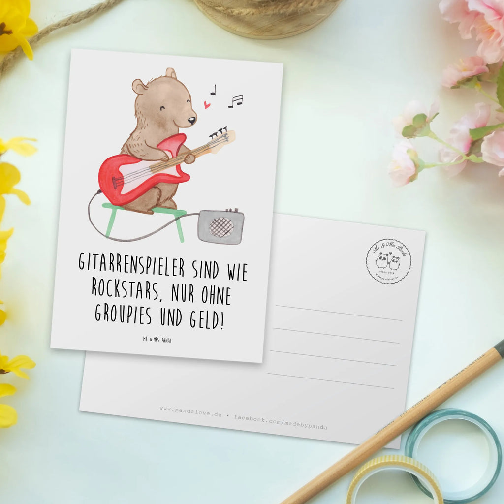 Postkarte Gitarre Helden Postkarte, Karte, Geschenkkarte, Grußkarte, Einladung, Ansichtskarte, Geburtstagskarte, Einladungskarte, Dankeskarte, Ansichtskarten, Einladung Geburtstag, Einladungskarten Geburtstag, Instrumente, Geschenke Musiker, Musikliebhaber