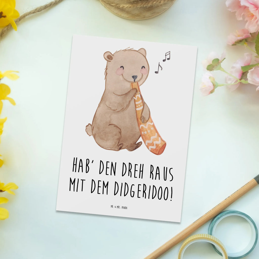 Postkarte Didgeridoo Dreh Postkarte, Karte, Geschenkkarte, Grußkarte, Einladung, Ansichtskarte, Geburtstagskarte, Einladungskarte, Dankeskarte, Ansichtskarten, Einladung Geburtstag, Einladungskarten Geburtstag, Instrumente, Geschenke Musiker, Musikliebhaber