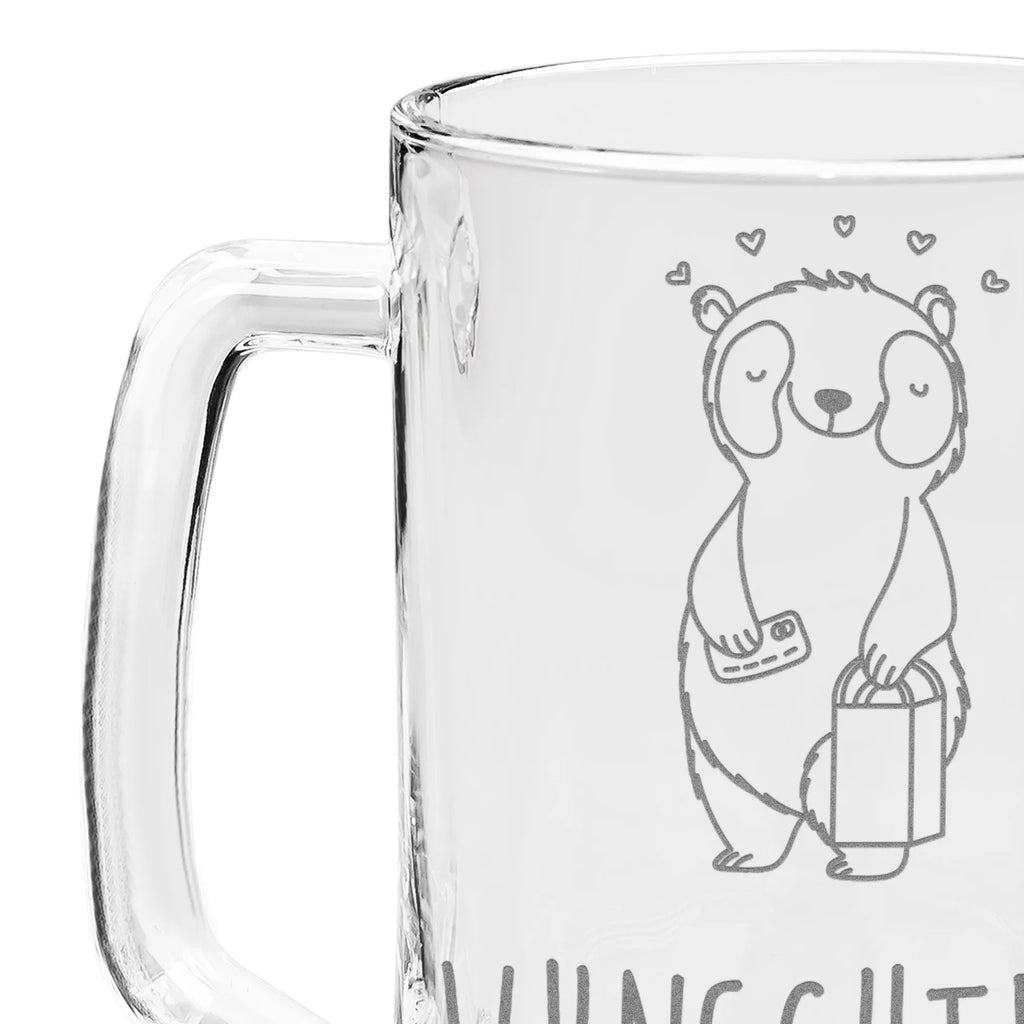 Personalisierter Gravur Bierkrug Panda Shopping Personalisierter Bierkrug, Personalisierter Bier Krug, Personalisiertes Bierkrug Glas, Bierkrug mit Namen, Bier Krug mit Namen, Bierkrug Glas mit Namen, Vatertag, Wunschtext, Wunschname, Personalisierbar, Selbst gestalten, Geschenk, Sport, Sportart, Hobby, Schenken, Danke, Dankeschön, Auszeichnung, Gewinn, Sportler, Shopping, shoppen, einkaufen